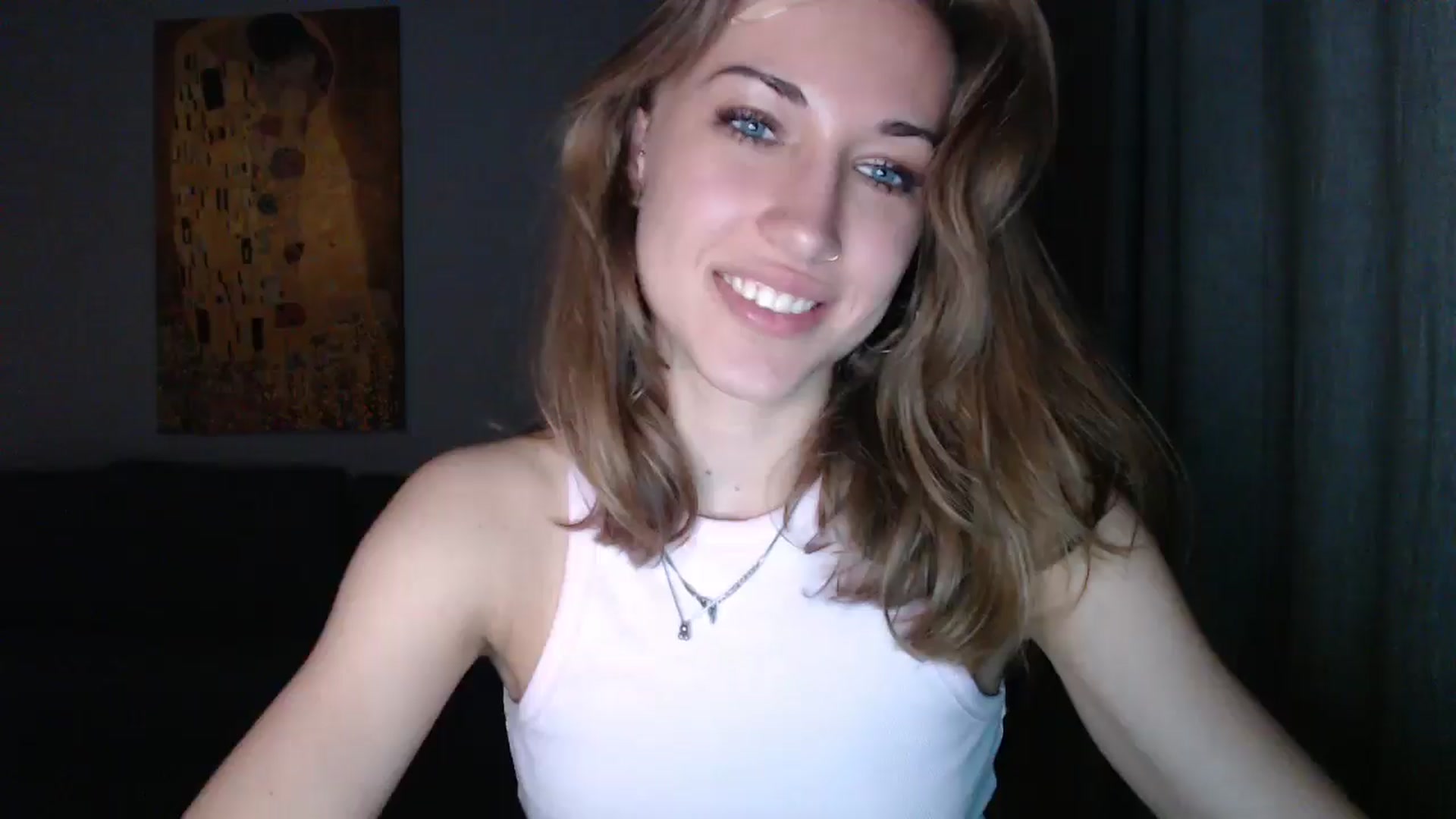 Gallery image thumbnail from GalaxyAnisia's myfreecams stream on, 06/05/2024, 01:44 image 3 of 20