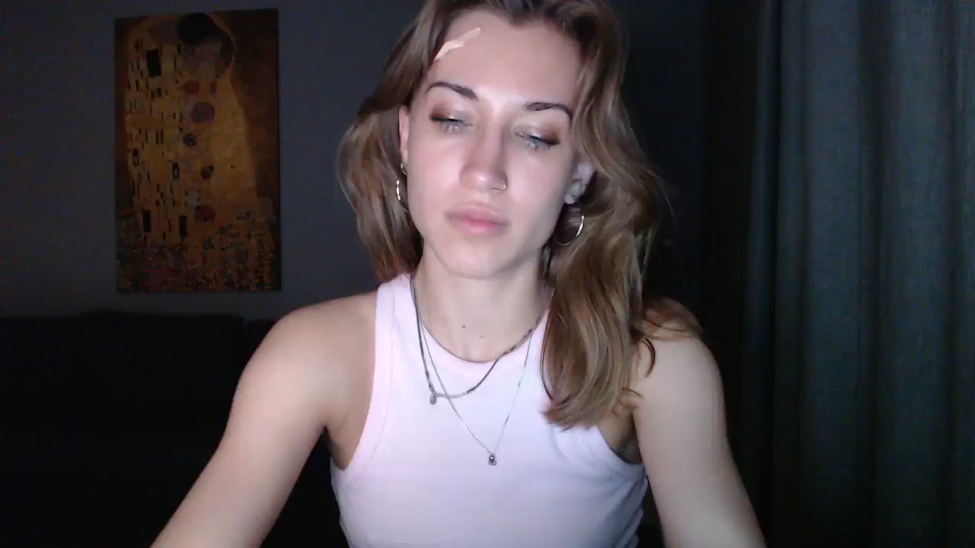 Gallery image thumbnail from GalaxyAnisia's myfreecams stream on, 06/05/2024, 01:44 image 18 of 20