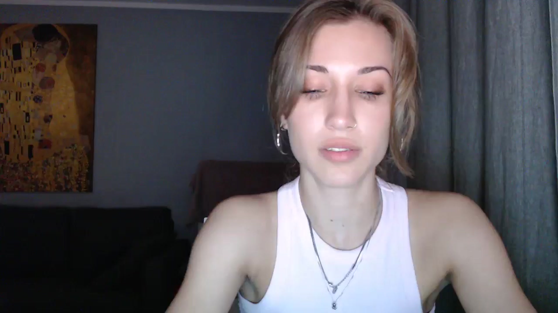 Gallery image thumbnail from GalaxyAnisia's myfreecams stream on, 06/13/2024, 14:11 image 16 of 20