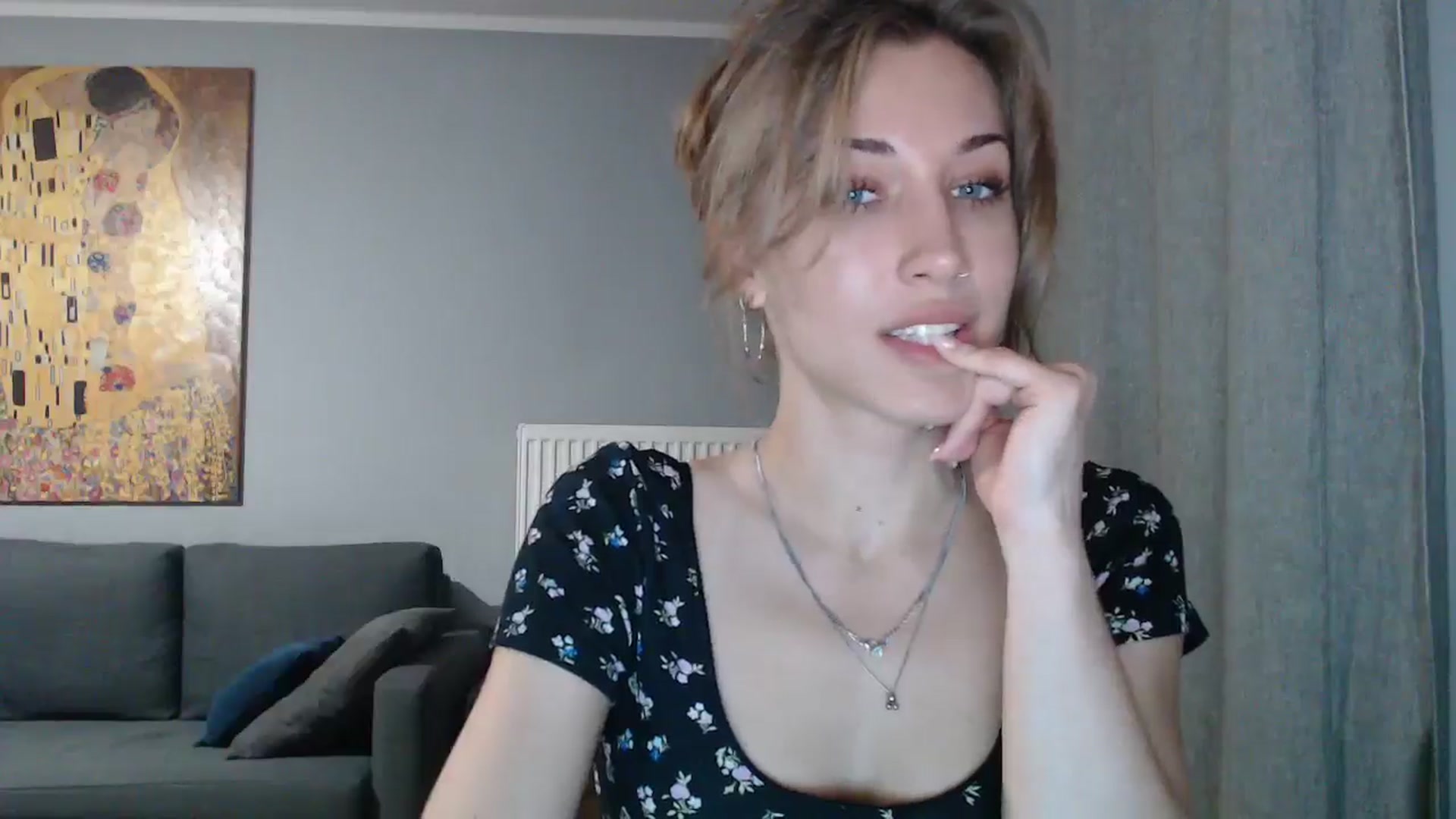 Gallery image thumbnail from GalaxyAnisia's myfreecams stream on, 06/13/2024, 14:48 image 5 of 20