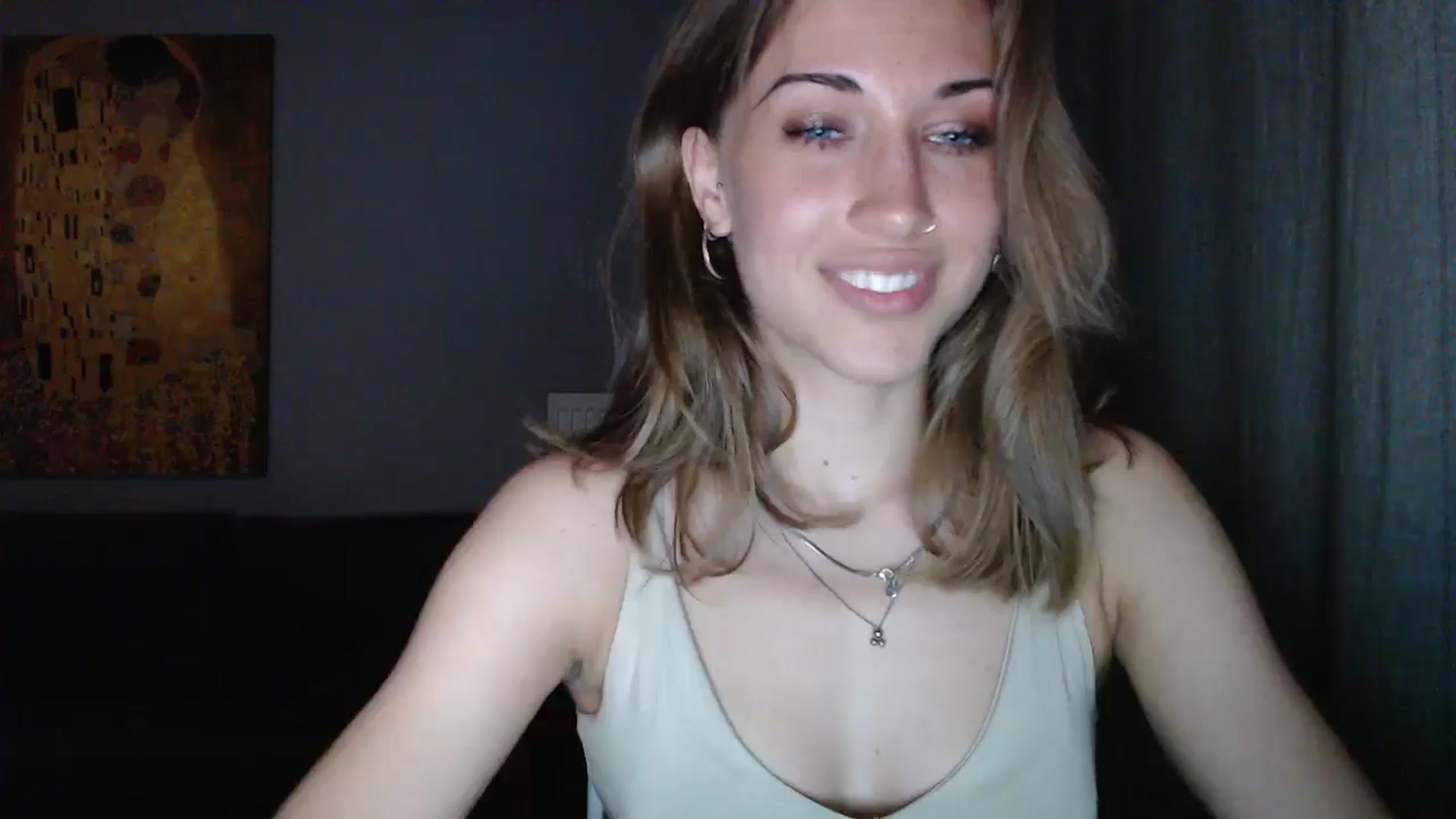 Gallery image thumbnail from GalaxyAnisia's myfreecams stream on, 06/19/2024, 22:42 image 11 of 20