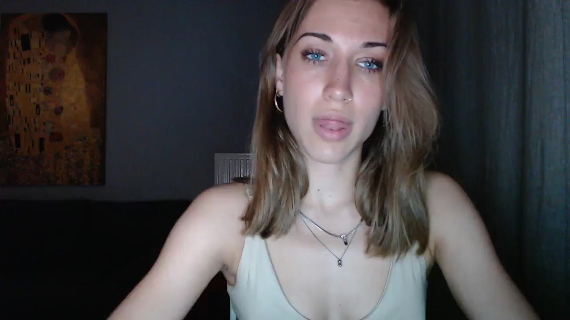 Gallery image thumbnail from GalaxyAnisia's myfreecams stream on, 06/19/2024, 22:42 image 10 of 20