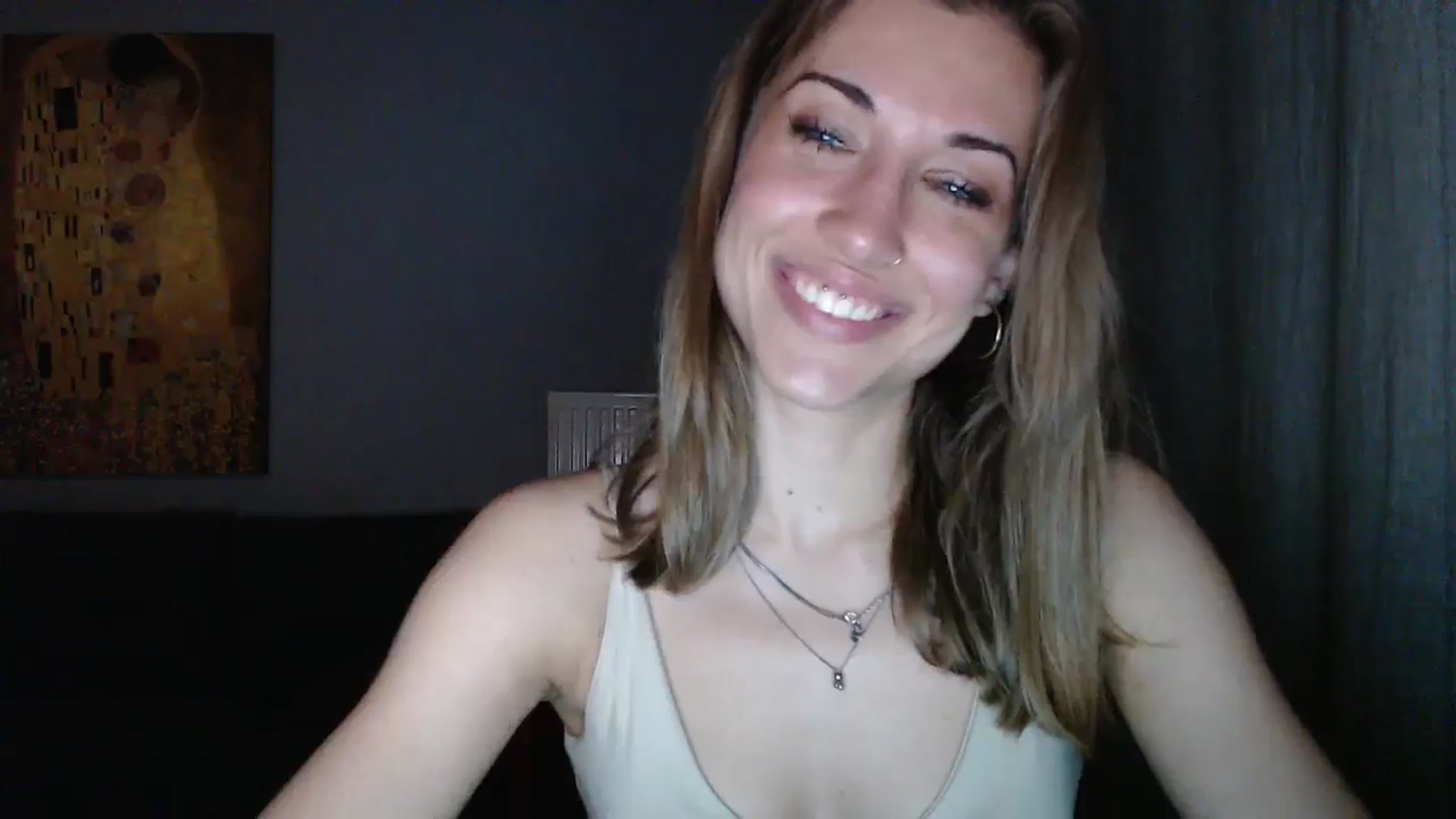 Gallery image thumbnail from GalaxyAnisia's myfreecams stream on, 06/19/2024, 22:42 image 19 of 20