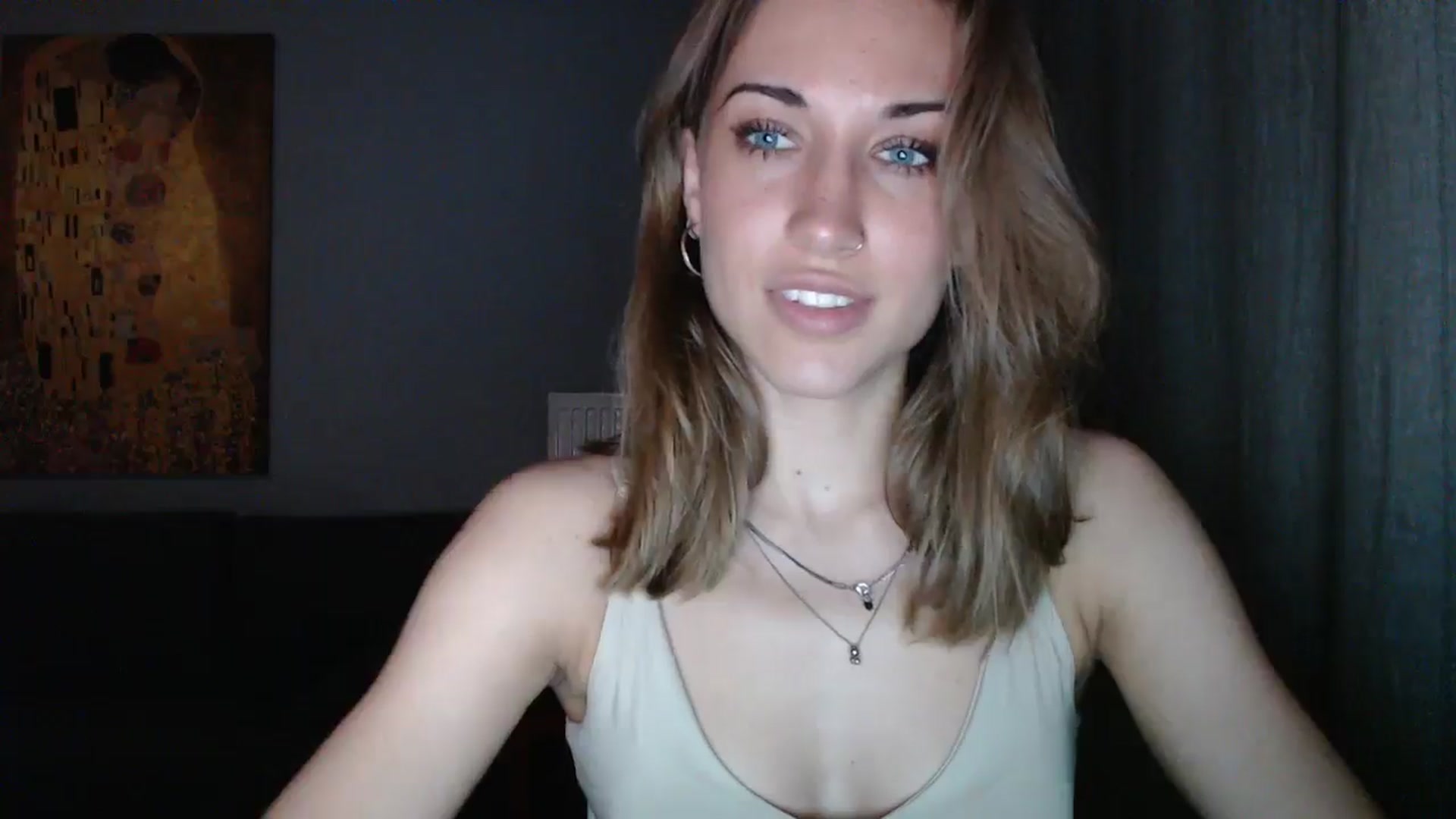 Gallery image thumbnail from GalaxyAnisia's myfreecams stream on, 06/19/2024, 22:42 image 7 of 20