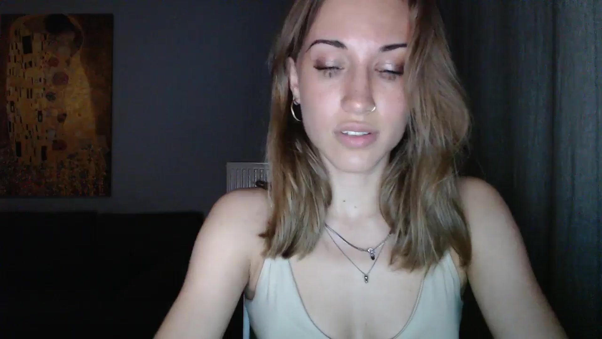 Gallery image thumbnail from GalaxyAnisia's myfreecams stream on, 06/19/2024, 22:42 image 8 of 20