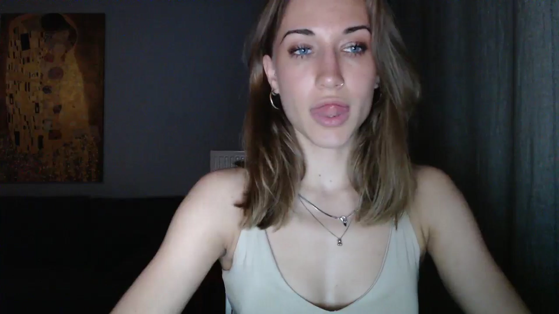 Gallery image thumbnail from GalaxyAnisia's myfreecams stream on, 06/19/2024, 22:42 image 5 of 20