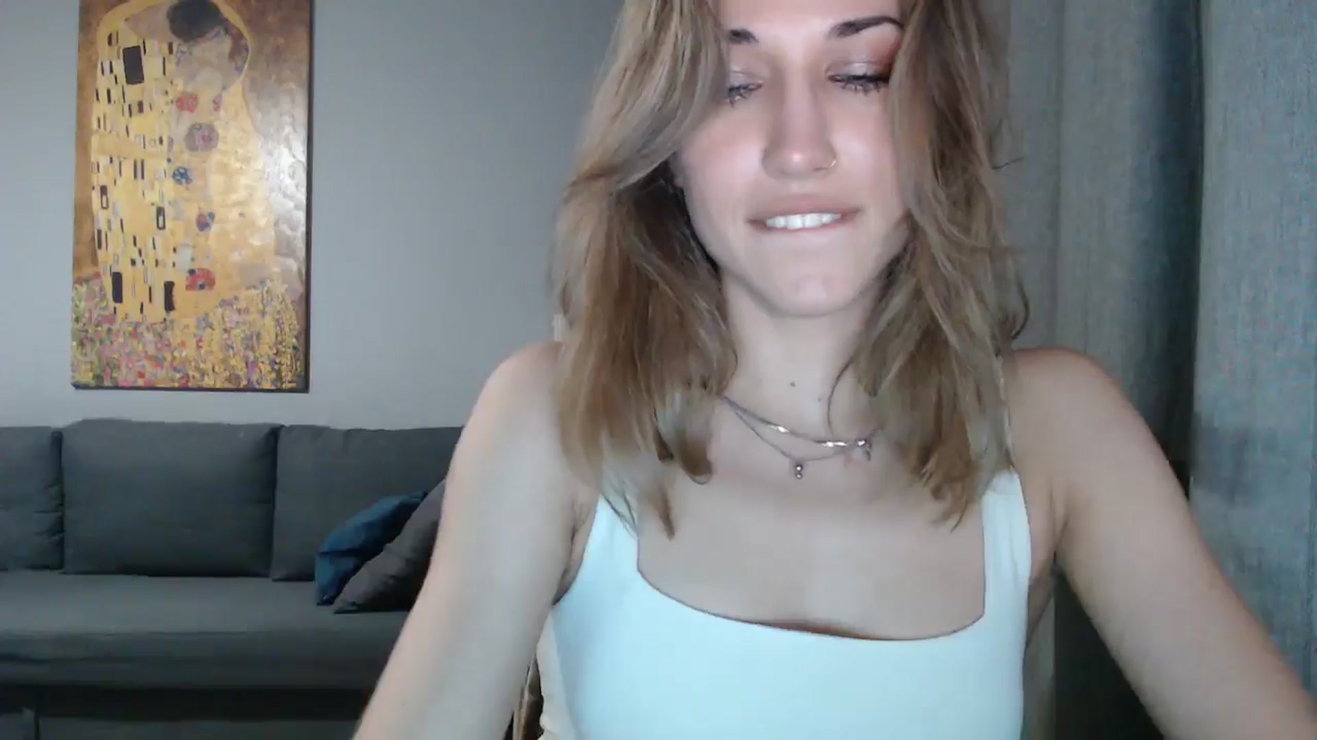 Gallery image thumbnail from GalaxyAnisia's myfreecams stream on, 06/24/2024, 22:07 image 5 of 20