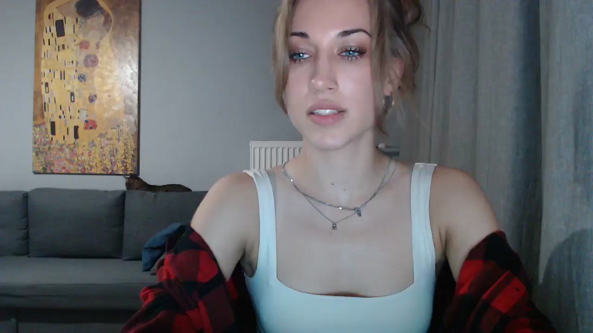 Gallery image thumbnail from GalaxyAnisia's myfreecams stream on, 06/24/2024, 22:07 image 8 of 20