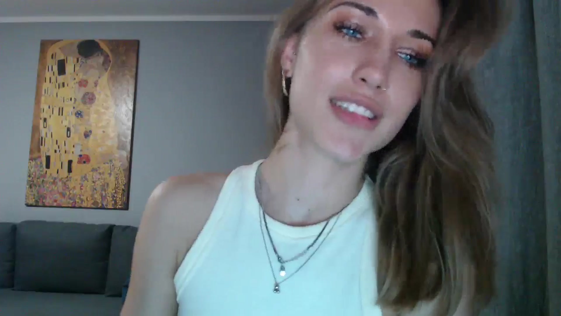 Gallery image thumbnail from GalaxyAnisia's myfreecams stream on, 06/25/2024, 24:20 image 18 of 20