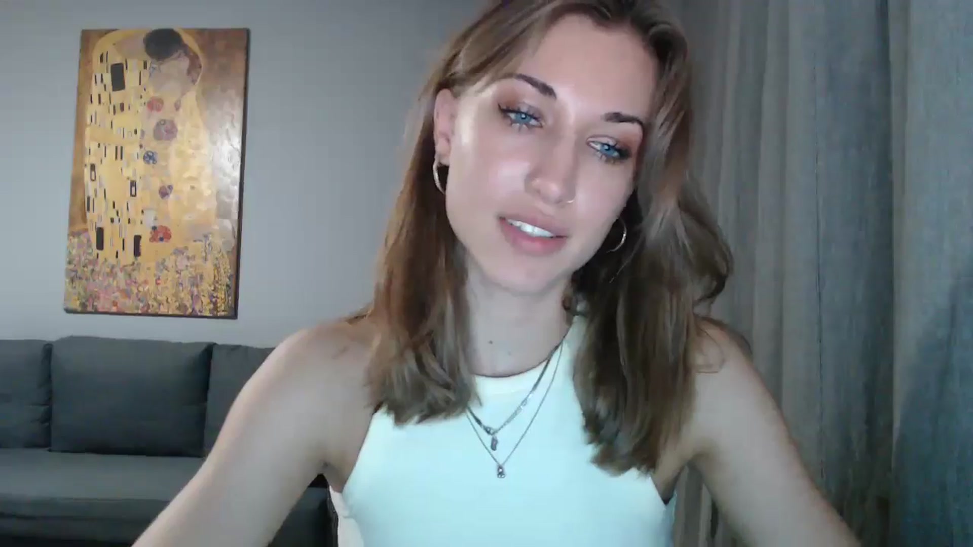Gallery image thumbnail from GalaxyAnisia's myfreecams stream on, 06/25/2024, 24:20 image 20 of 20
