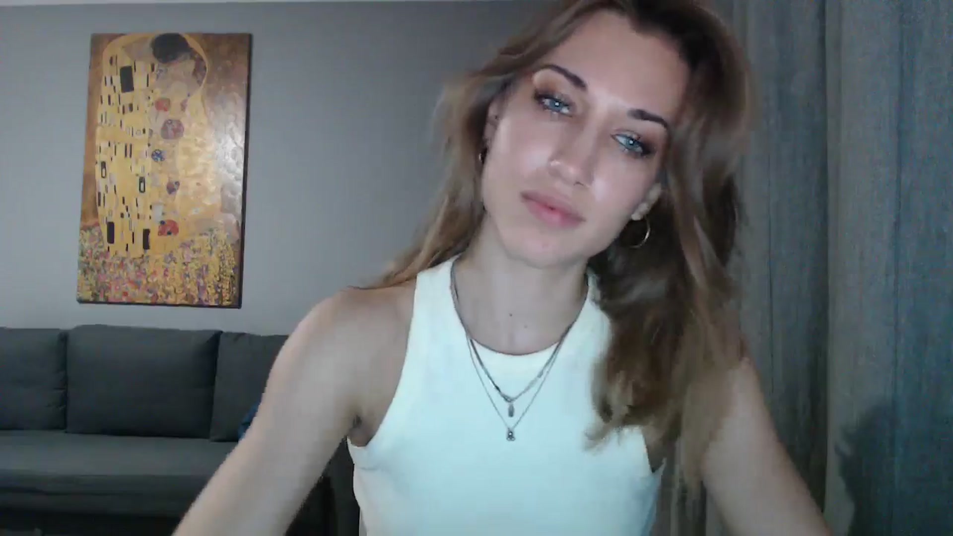 Gallery image thumbnail from GalaxyAnisia's myfreecams stream on, 06/25/2024, 24:20 image 10 of 20