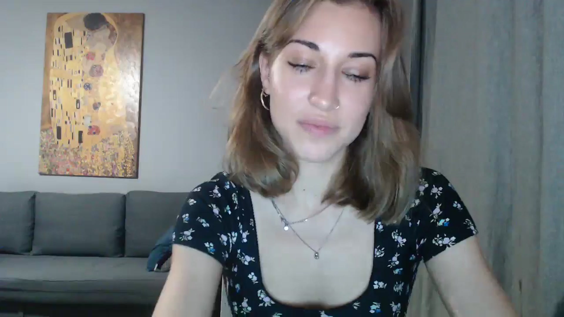 Gallery image thumbnail from GalaxyAnisia's myfreecams stream on, 07/03/2024, 17:54 image 6 of 20