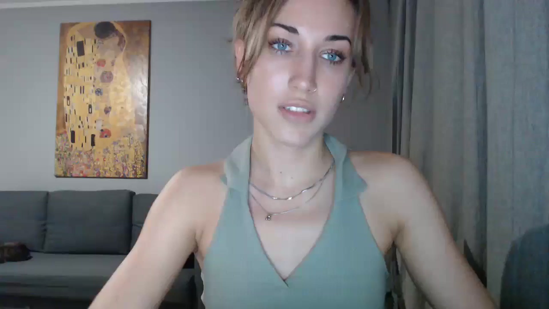 Gallery image thumbnail from GalaxyAnisia's myfreecams stream on, 07/08/2024, 20:29 image 2 of 20