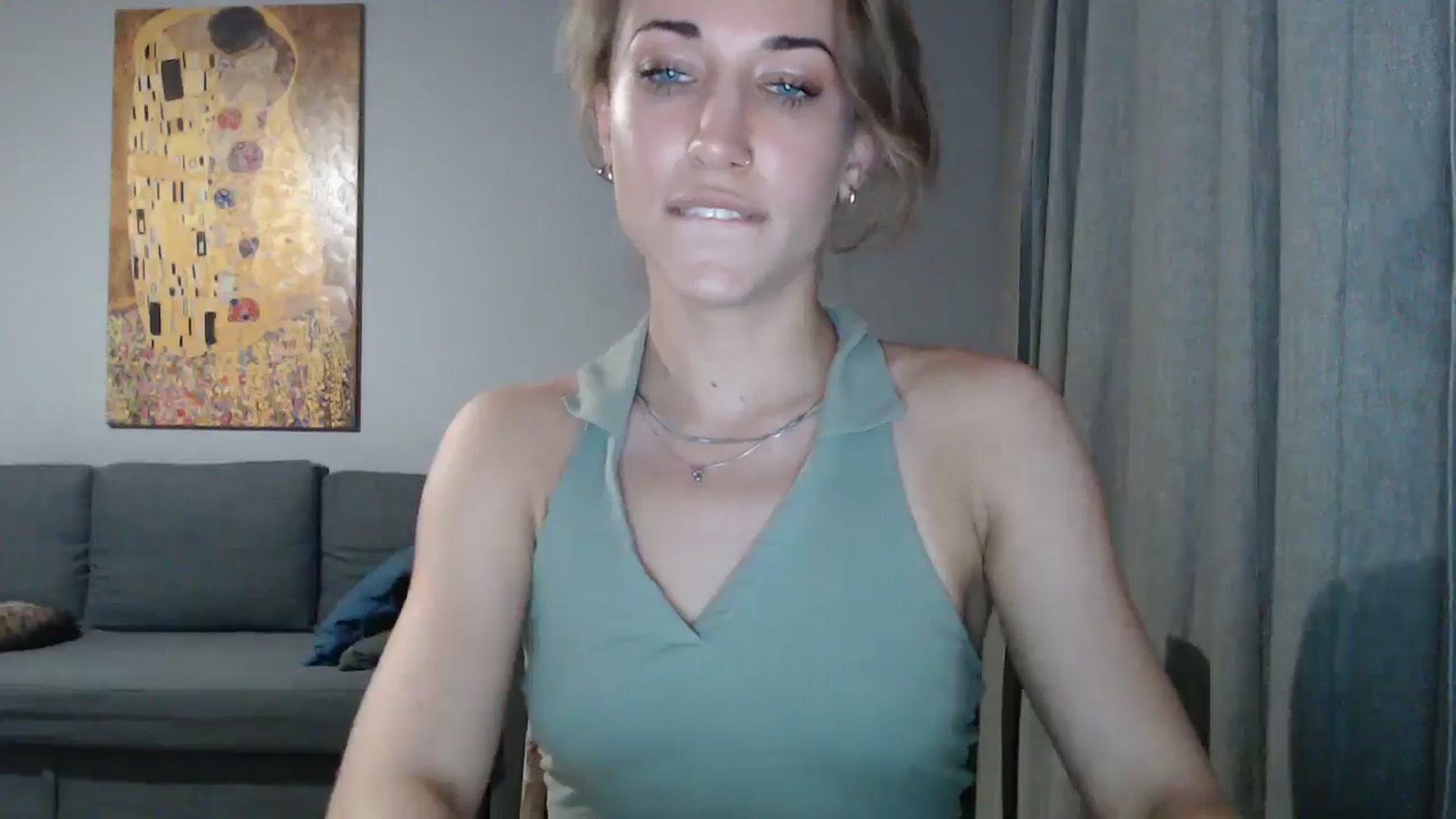 Gallery image thumbnail from GalaxyAnisia's myfreecams stream on, 07/08/2024, 20:29 image 18 of 20
