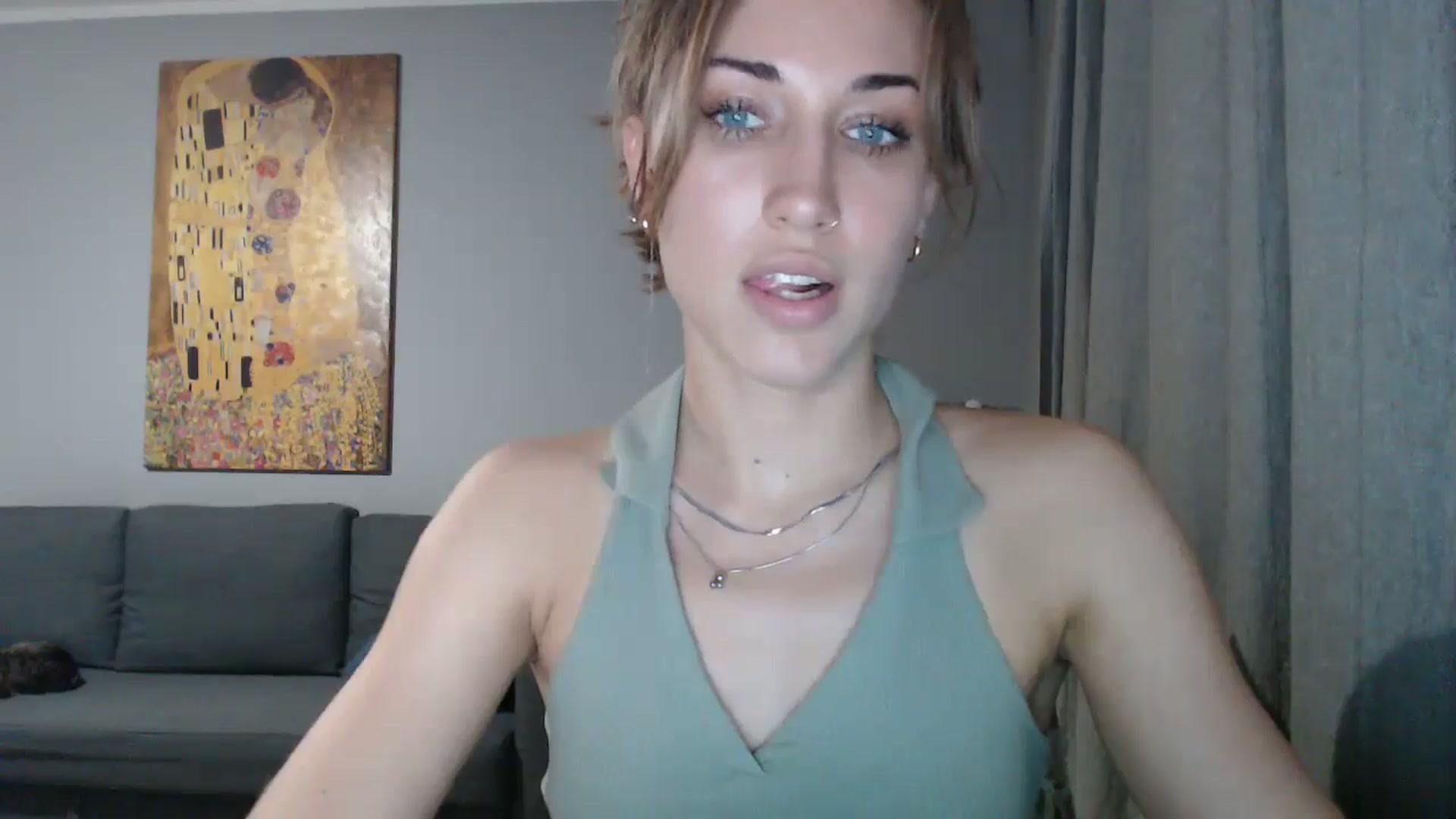 Gallery image thumbnail from GalaxyAnisia's myfreecams stream on, 07/08/2024, 20:29 image 3 of 20