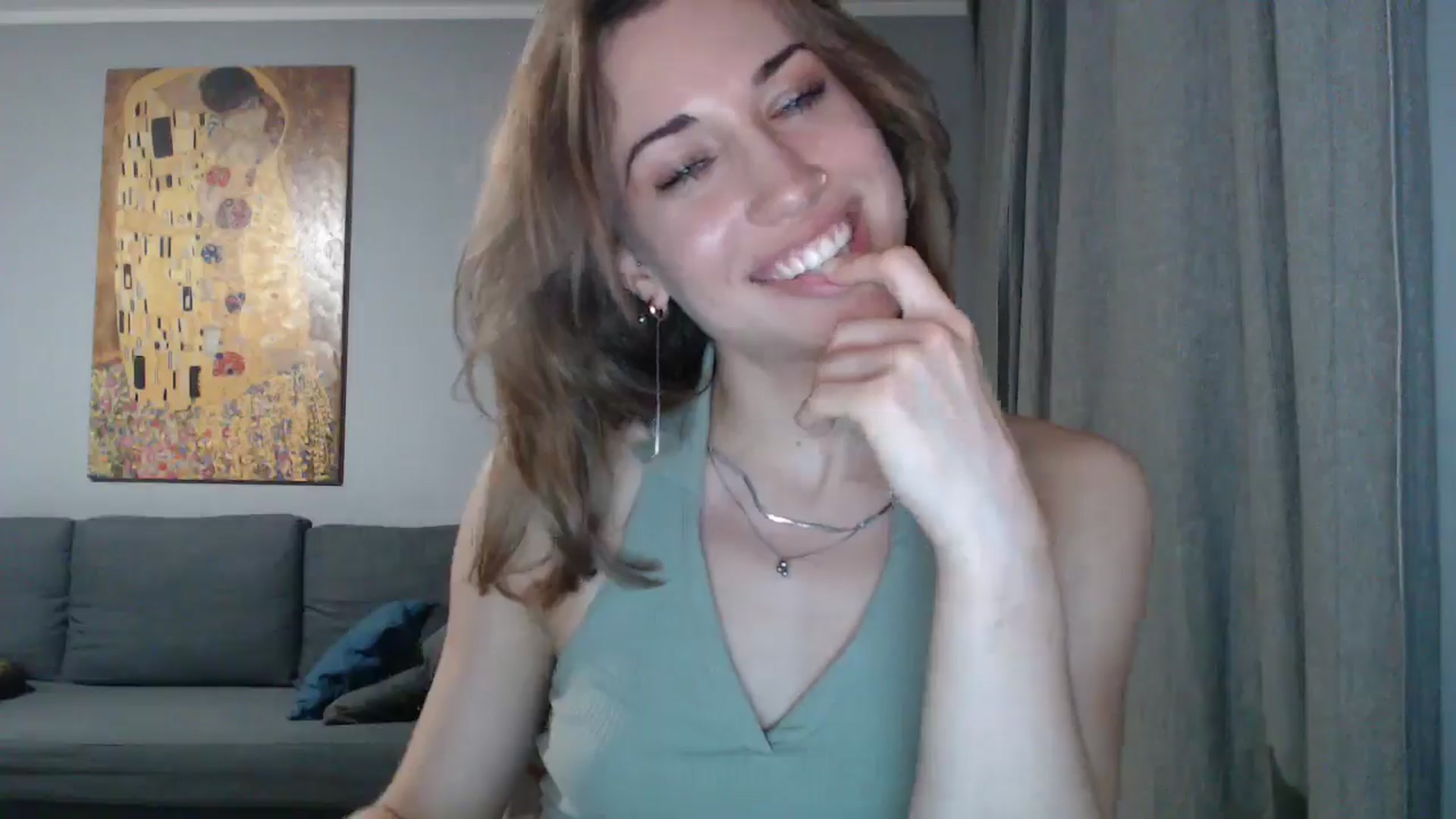 Gallery image thumbnail from GalaxyAnisia's myfreecams stream on, 07/08/2024, 21:28 image 7 of 20