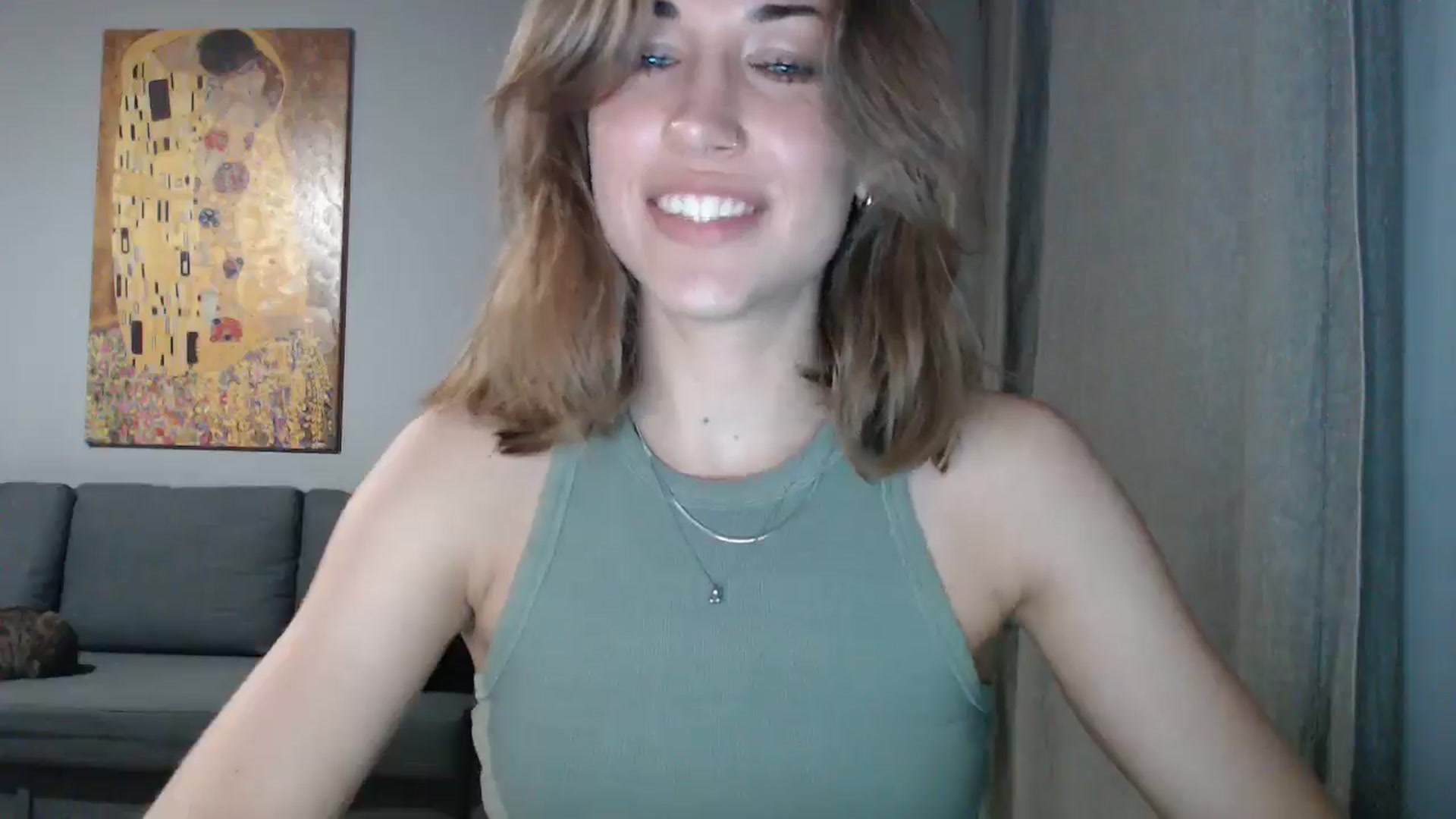 Gallery image thumbnail from GalaxyAnisia's myfreecams stream on, 07/09/2024, 21:22 image 4 of 20
