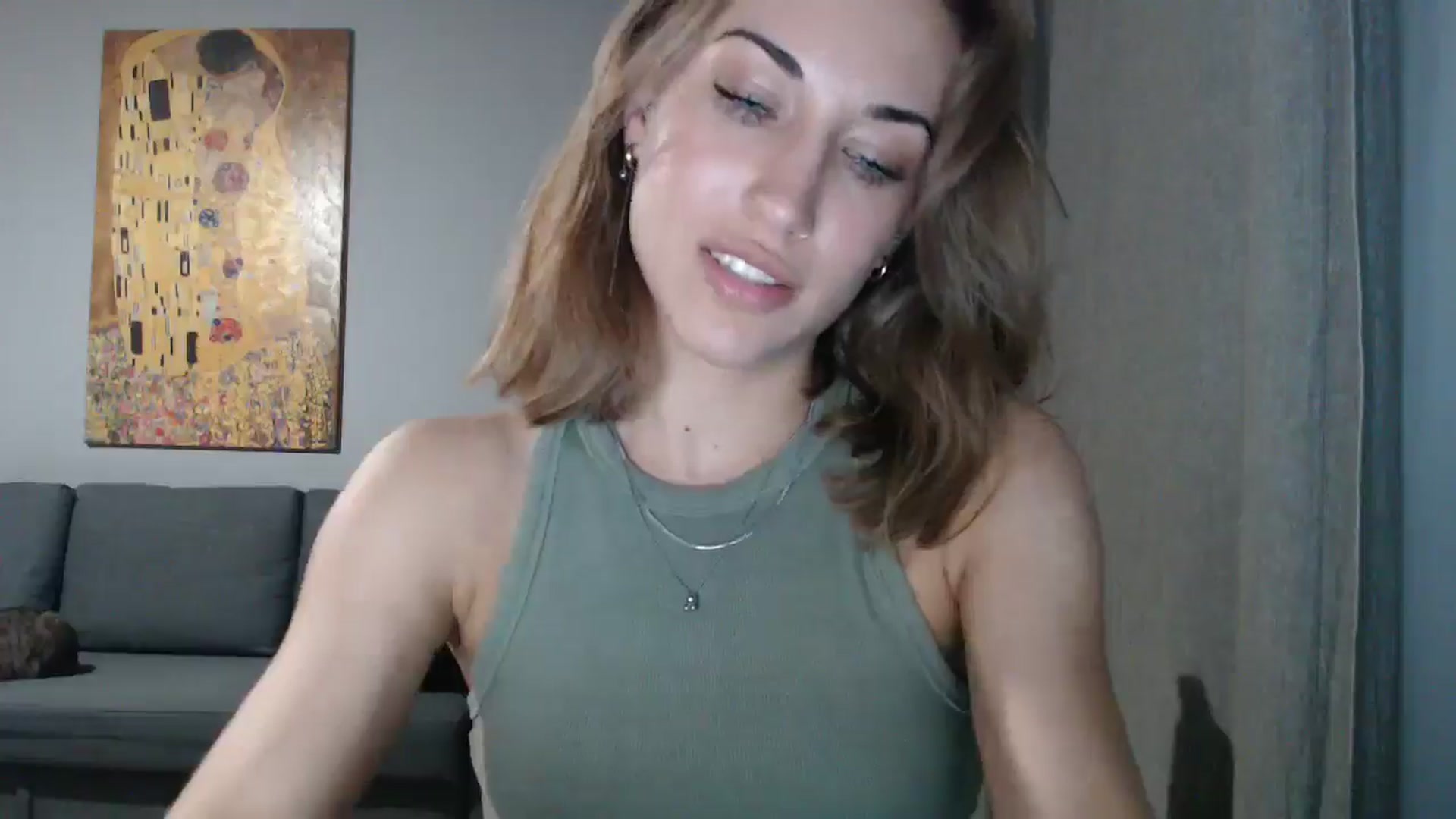 Gallery image thumbnail from GalaxyAnisia's myfreecams stream on, 07/09/2024, 21:22 image 5 of 20