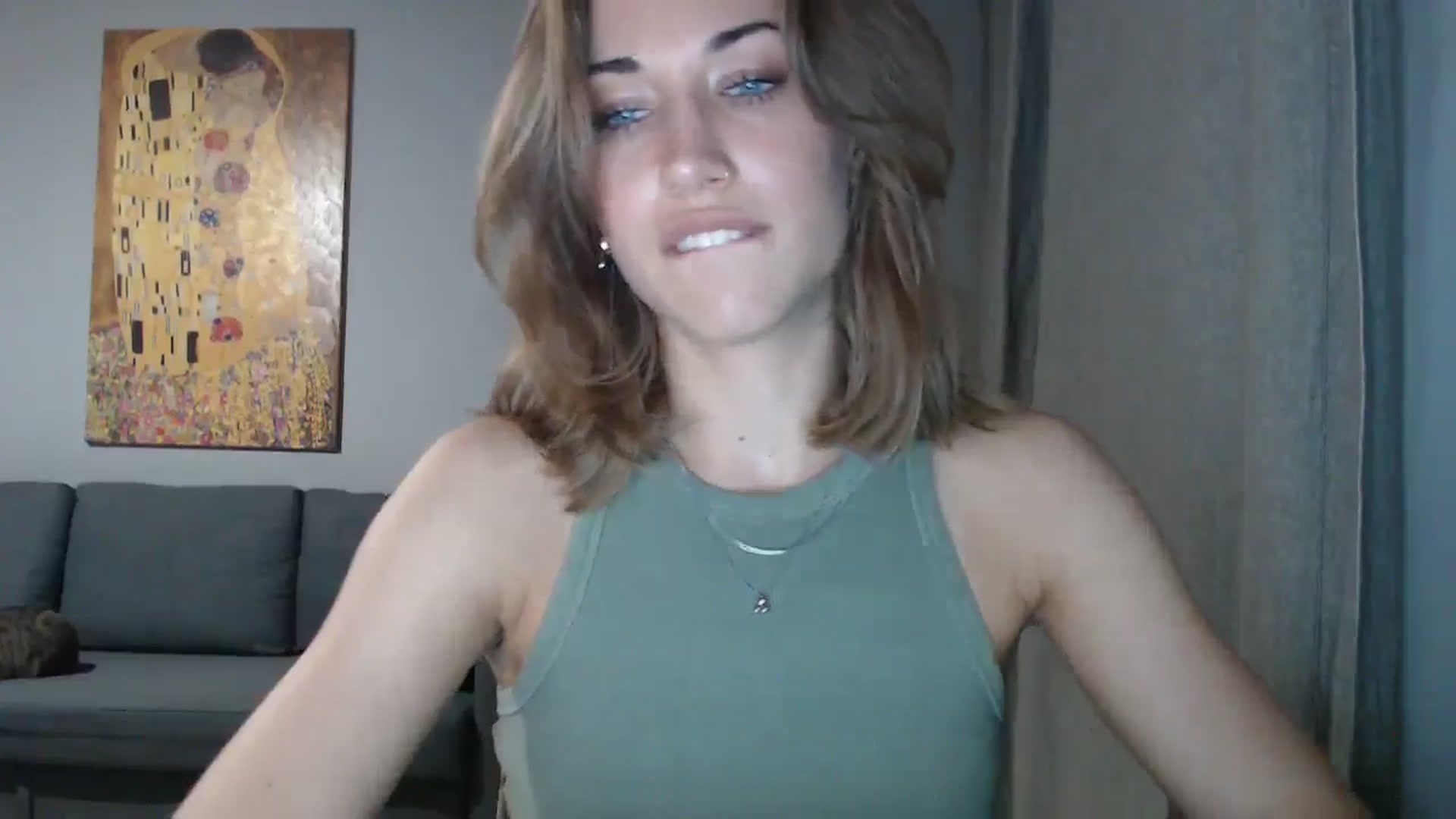 Gallery image thumbnail from GalaxyAnisia's myfreecams stream on, 07/09/2024, 21:22 image 6 of 20
