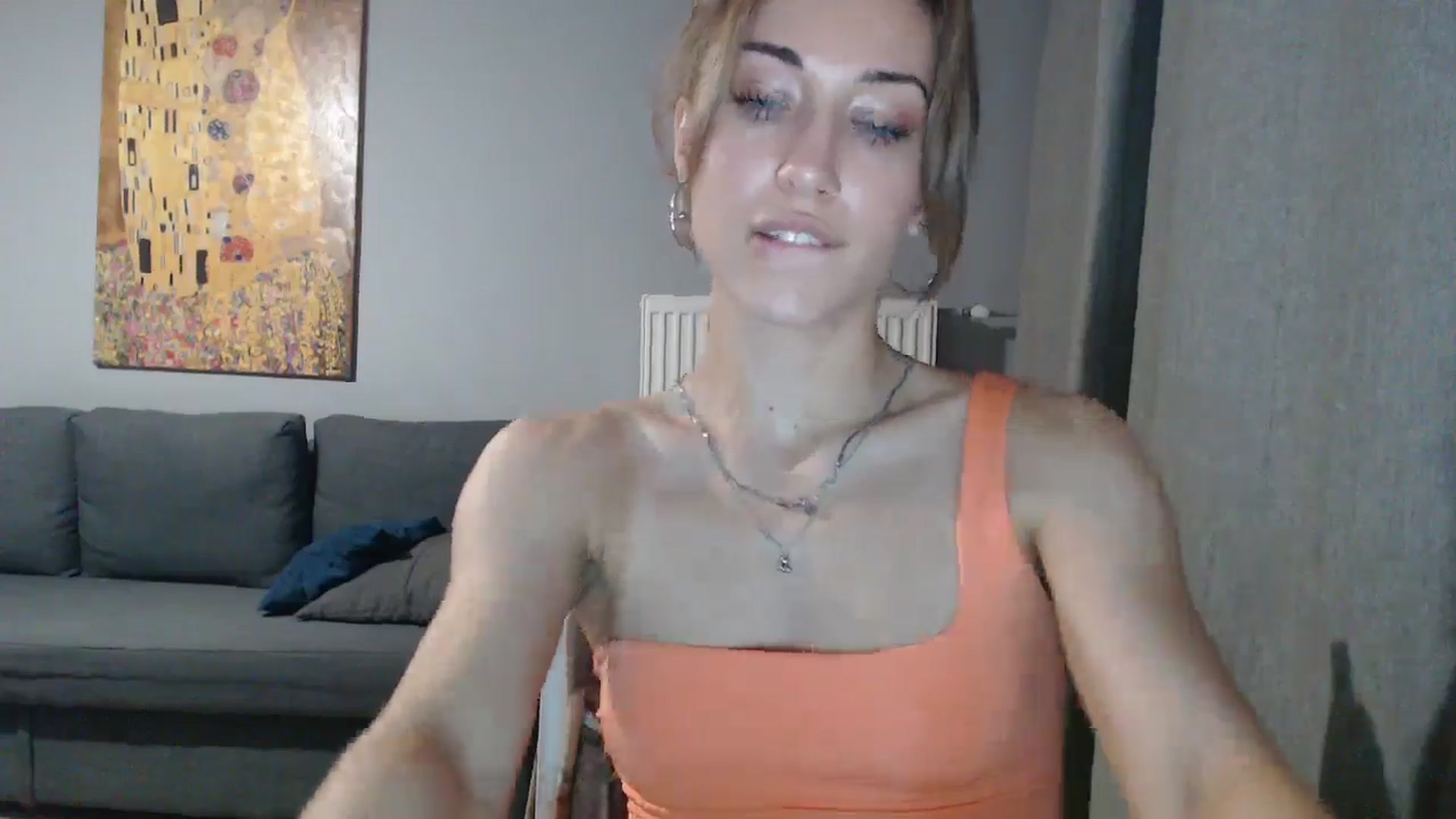 Gallery image thumbnail from GalaxyAnisia's myfreecams stream on, 07/17/2024, 23:19 image 6 of 20