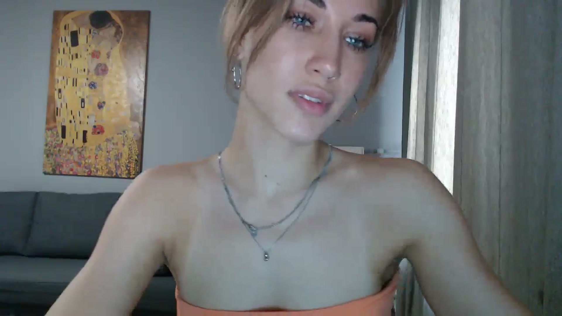 Gallery image thumbnail from GalaxyAnisia's myfreecams stream on, 07/18/2024, 09:59 image 3 of 20