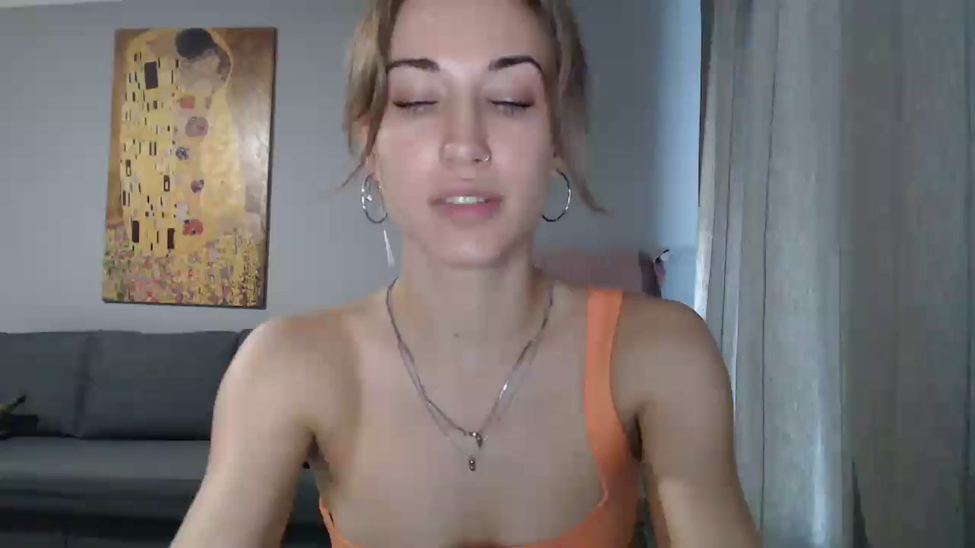 Gallery image thumbnail from GalaxyAnisia's myfreecams stream on, 07/18/2024, 16:16 image 15 of 20