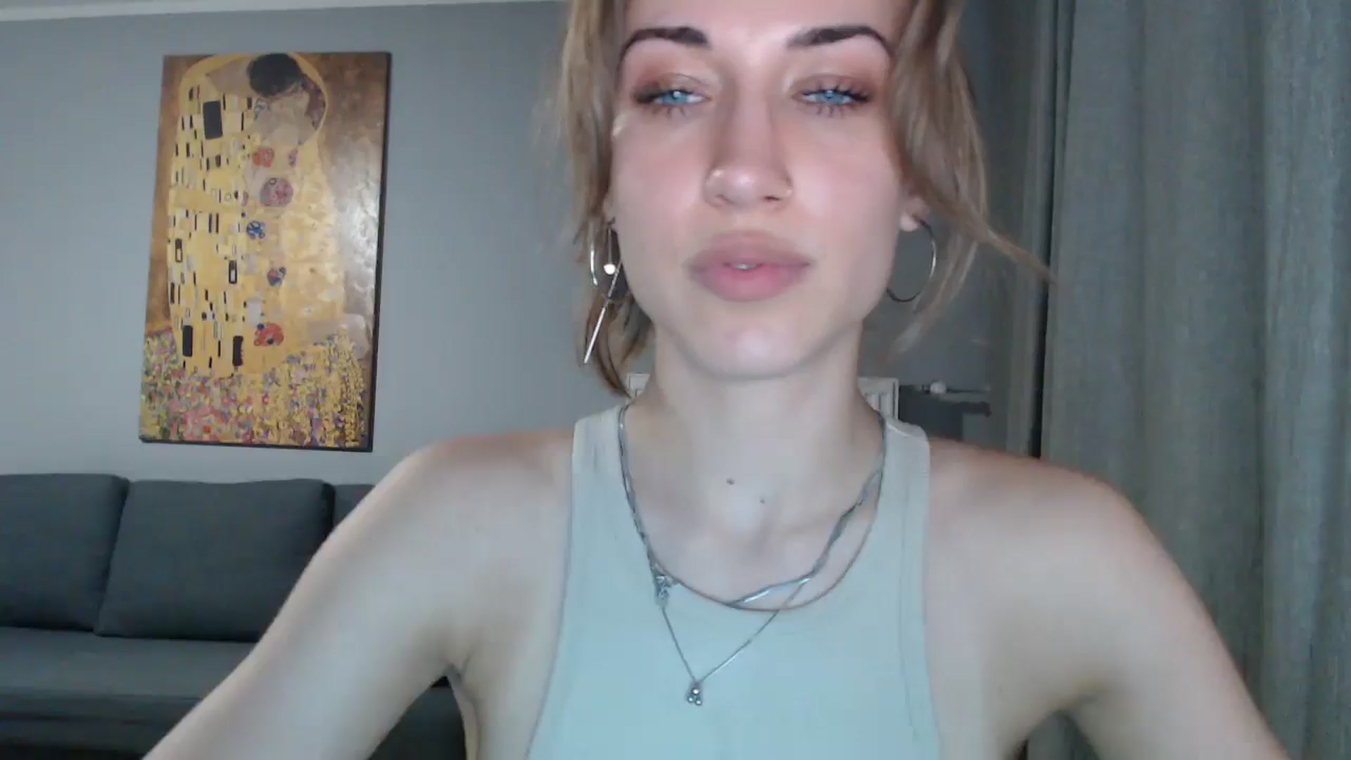 Gallery image thumbnail from GalaxyAnisia's myfreecams stream on, 07/23/2024, 19:32 image 12 of 20