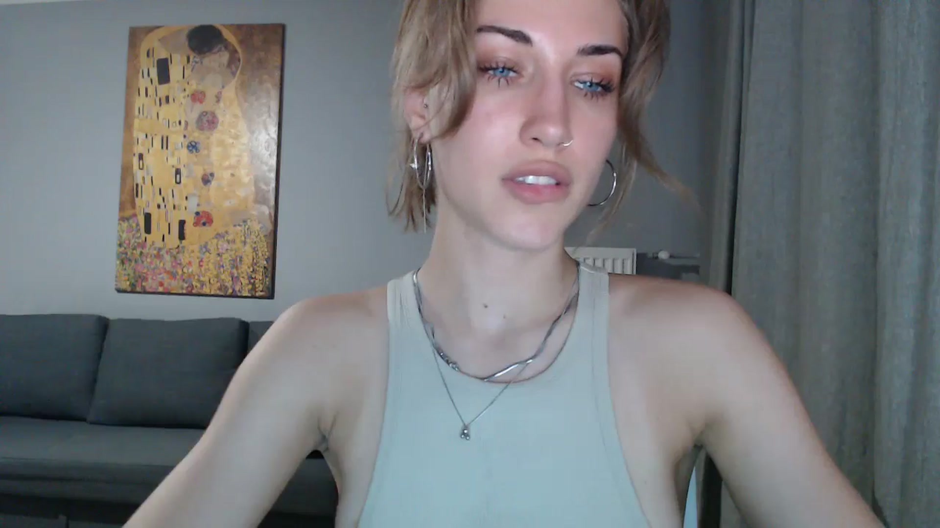 Gallery image thumbnail from GalaxyAnisia's myfreecams stream on, 07/23/2024, 19:32 image 8 of 20