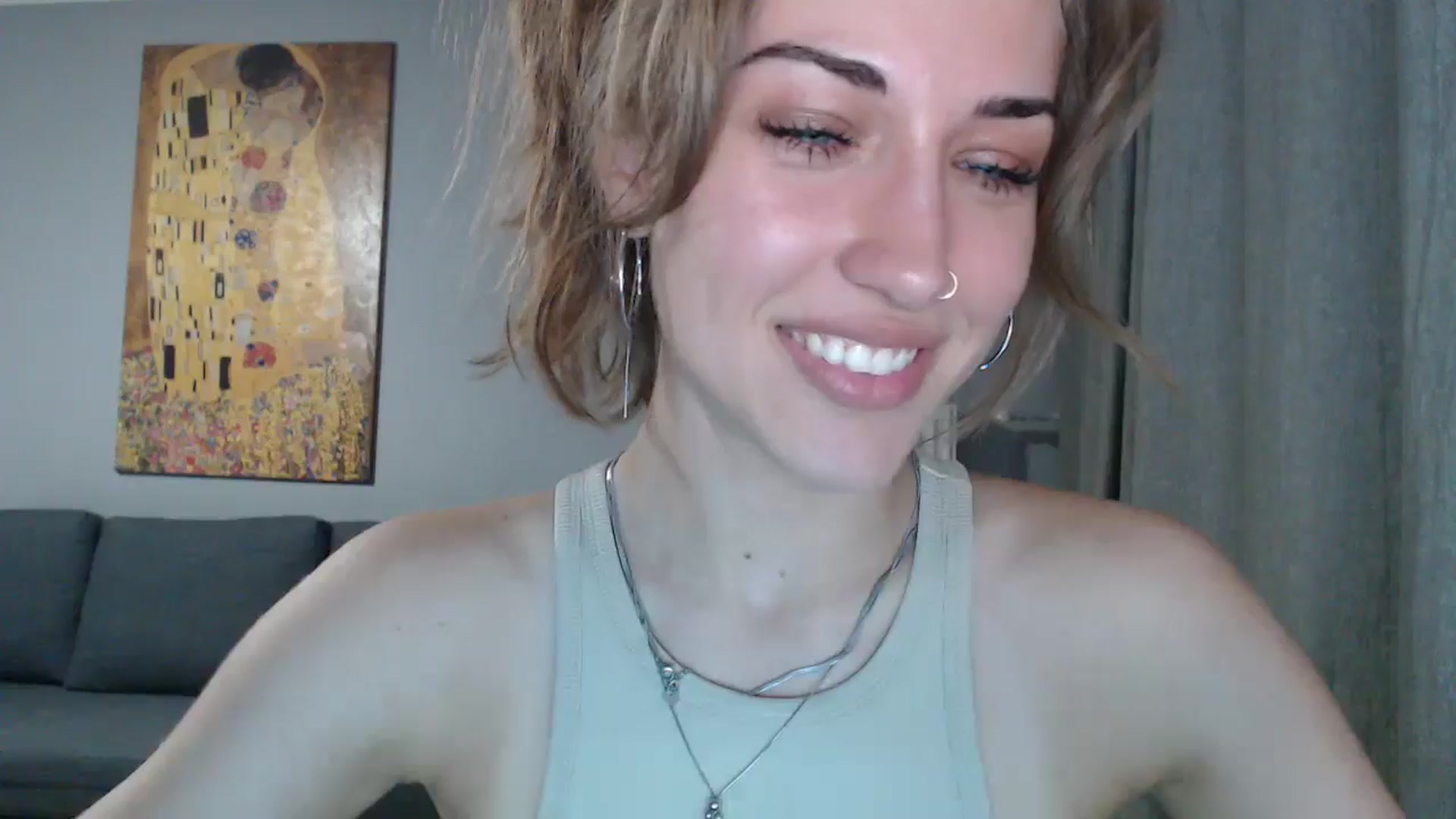 Gallery image thumbnail from GalaxyAnisia's myfreecams stream on, 07/23/2024, 19:32 image 11 of 20