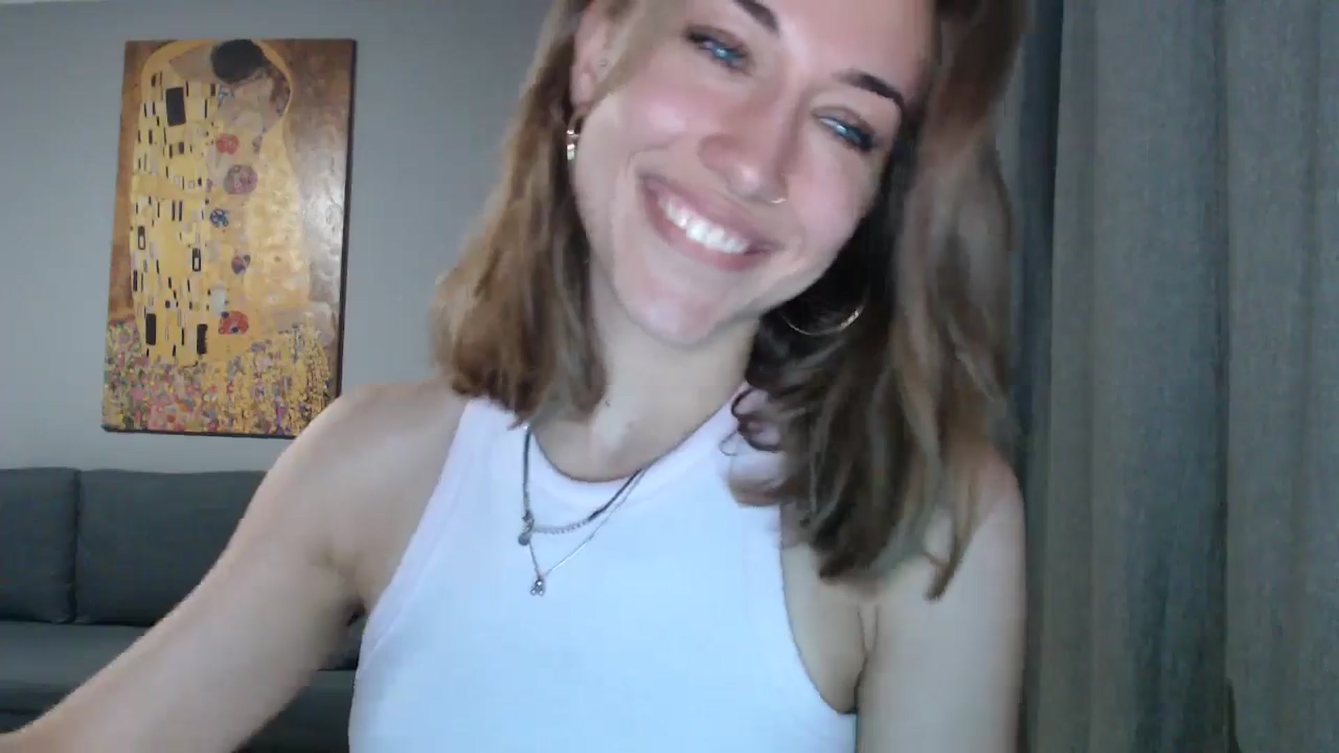 Gallery image thumbnail from GalaxyAnisia's myfreecams stream on, 07/24/2024, 20:19 image 14 of 20