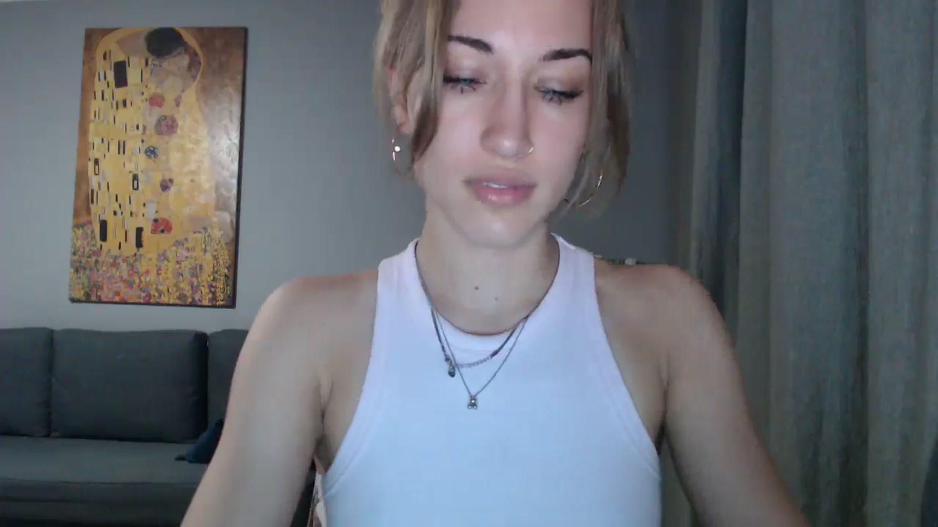 Gallery image thumbnail from GalaxyAnisia's myfreecams stream on, 07/24/2024, 20:19 image 9 of 20