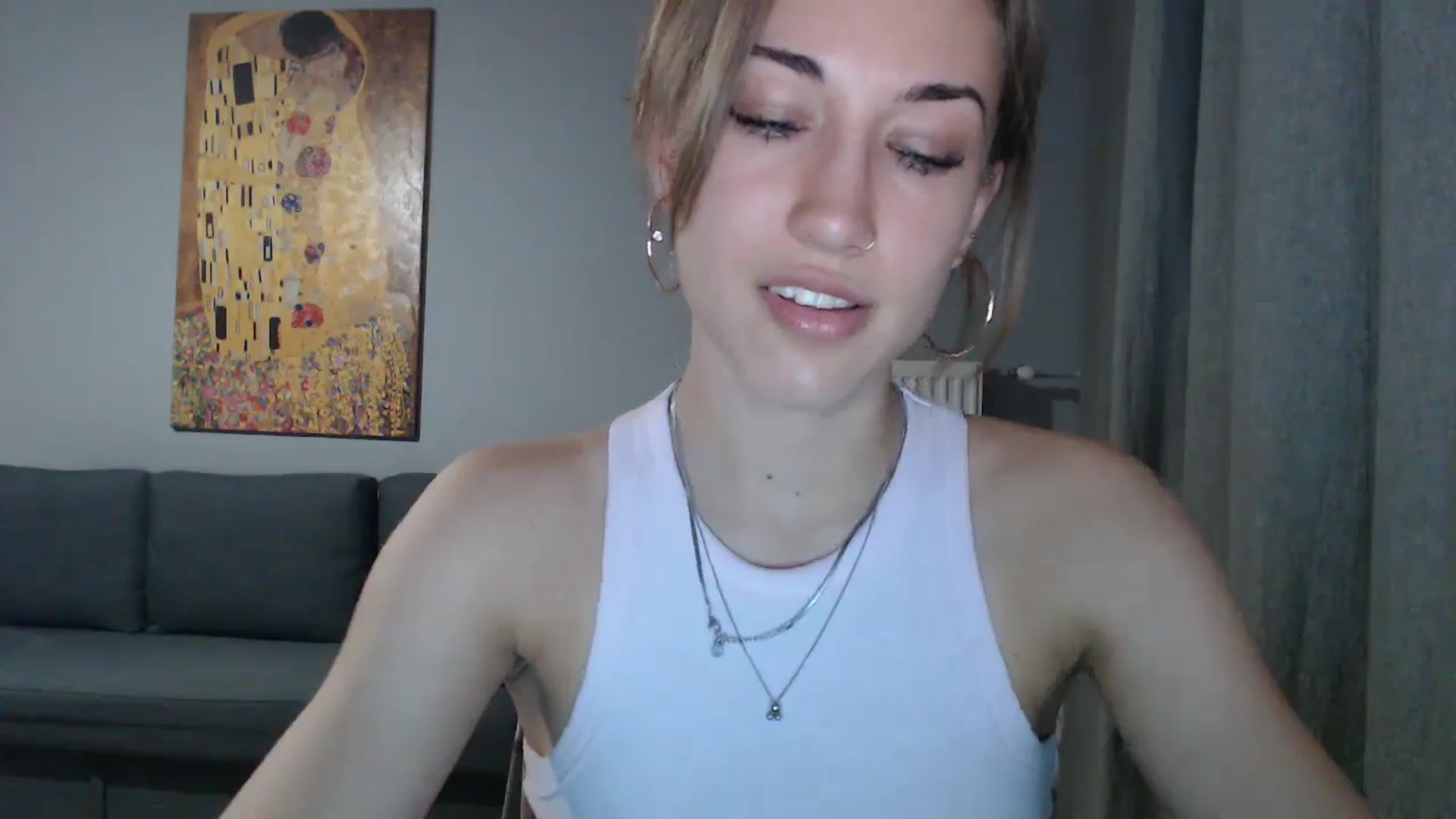 Gallery image thumbnail from GalaxyAnisia's myfreecams stream on, 07/24/2024, 20:19 image 3 of 20