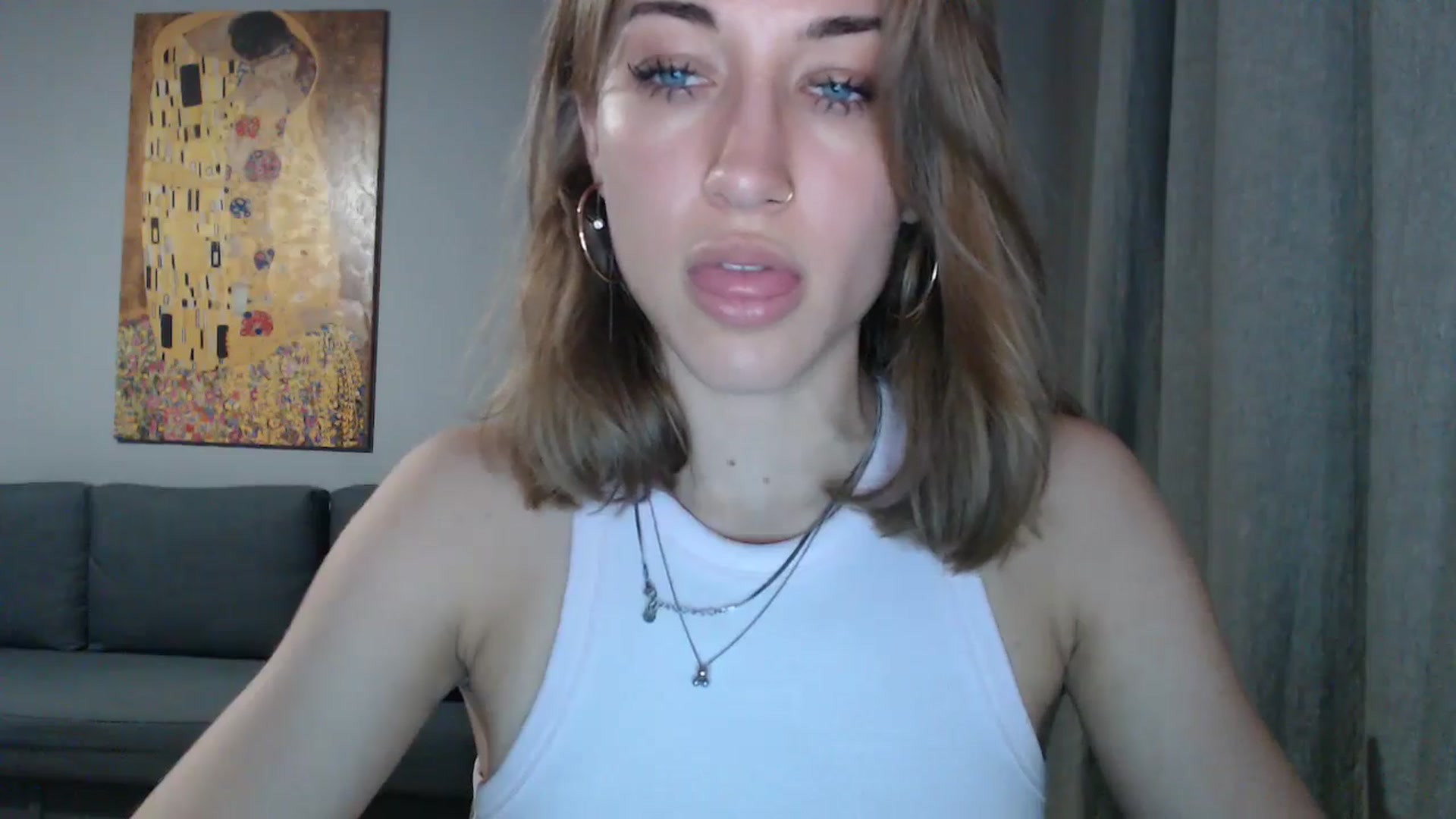 Gallery image thumbnail from GalaxyAnisia's myfreecams stream on, 07/24/2024, 20:19 image 20 of 20