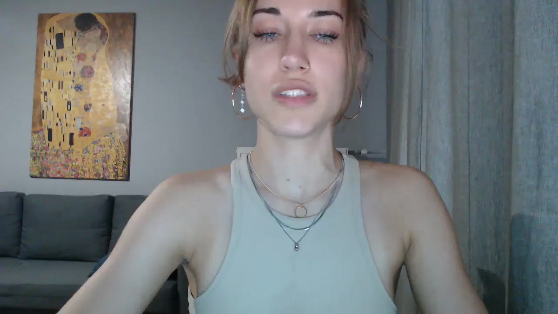 Gallery image thumbnail from GalaxyAnisia's myfreecams stream on, 07/25/2024, 18:12 image 15 of 20