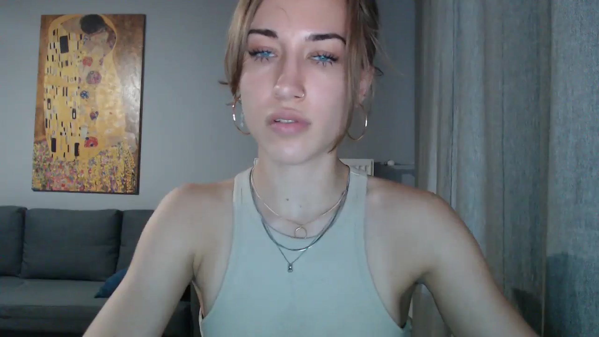 Gallery image thumbnail from GalaxyAnisia's myfreecams stream on, 07/25/2024, 18:12 image 20 of 20