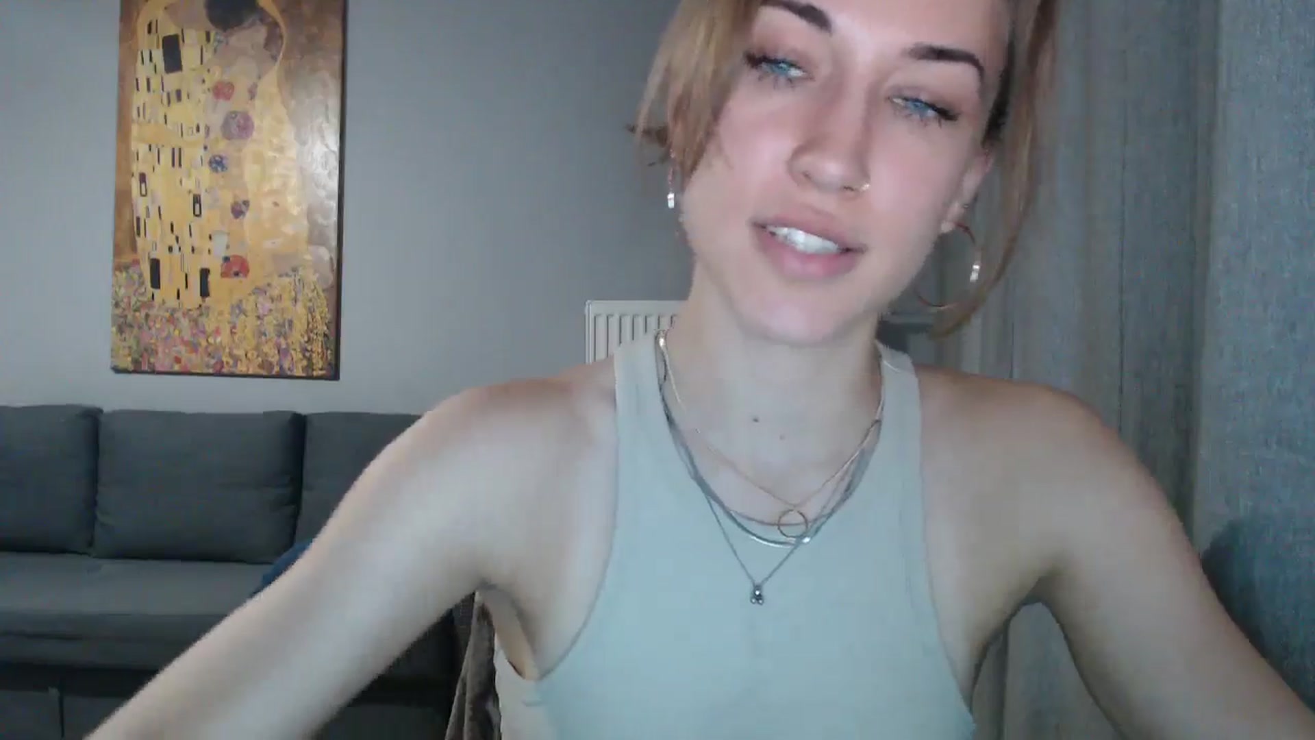 Gallery image thumbnail from GalaxyAnisia's myfreecams stream on, 07/25/2024, 18:47 image 9 of 20