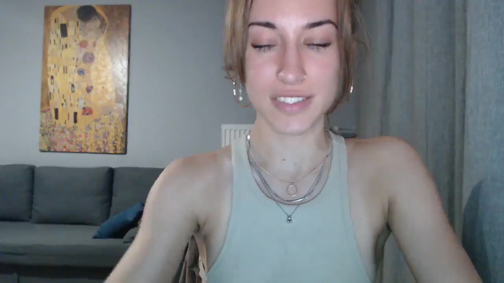 Gallery image thumbnail from GalaxyAnisia's myfreecams stream on, 07/25/2024, 18:47 image 18 of 20