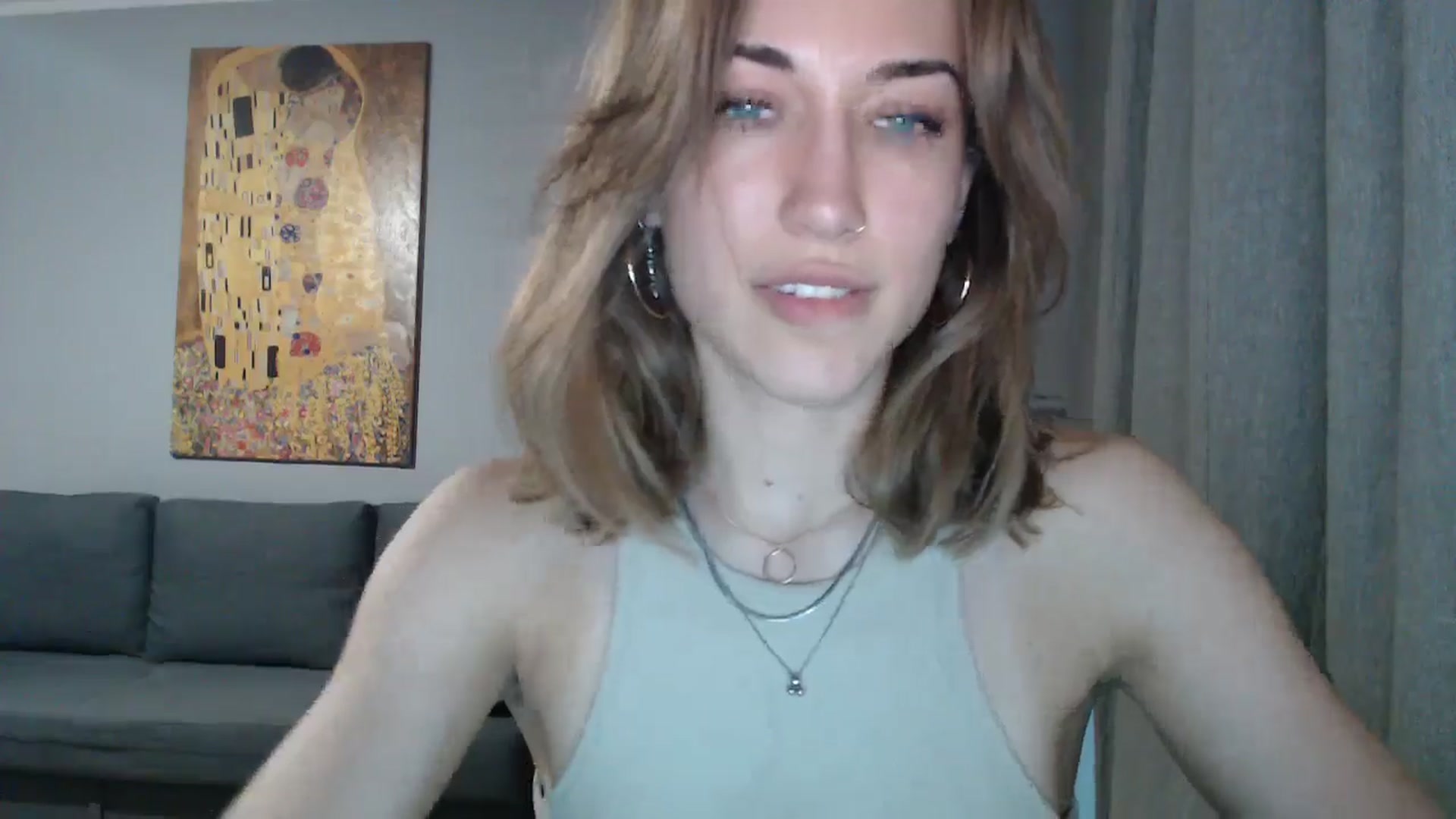 Gallery image thumbnail from GalaxyAnisia's myfreecams stream on, 07/25/2024, 19:34 image 6 of 20
