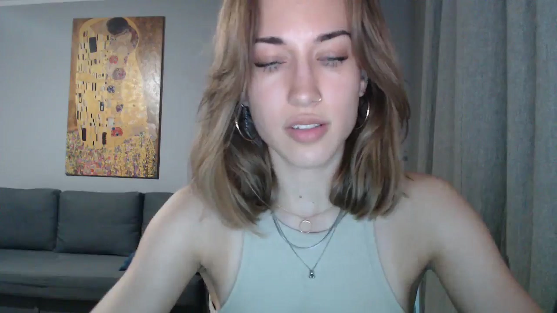 Gallery image thumbnail from GalaxyAnisia's myfreecams stream on, 07/25/2024, 19:34 image 7 of 20