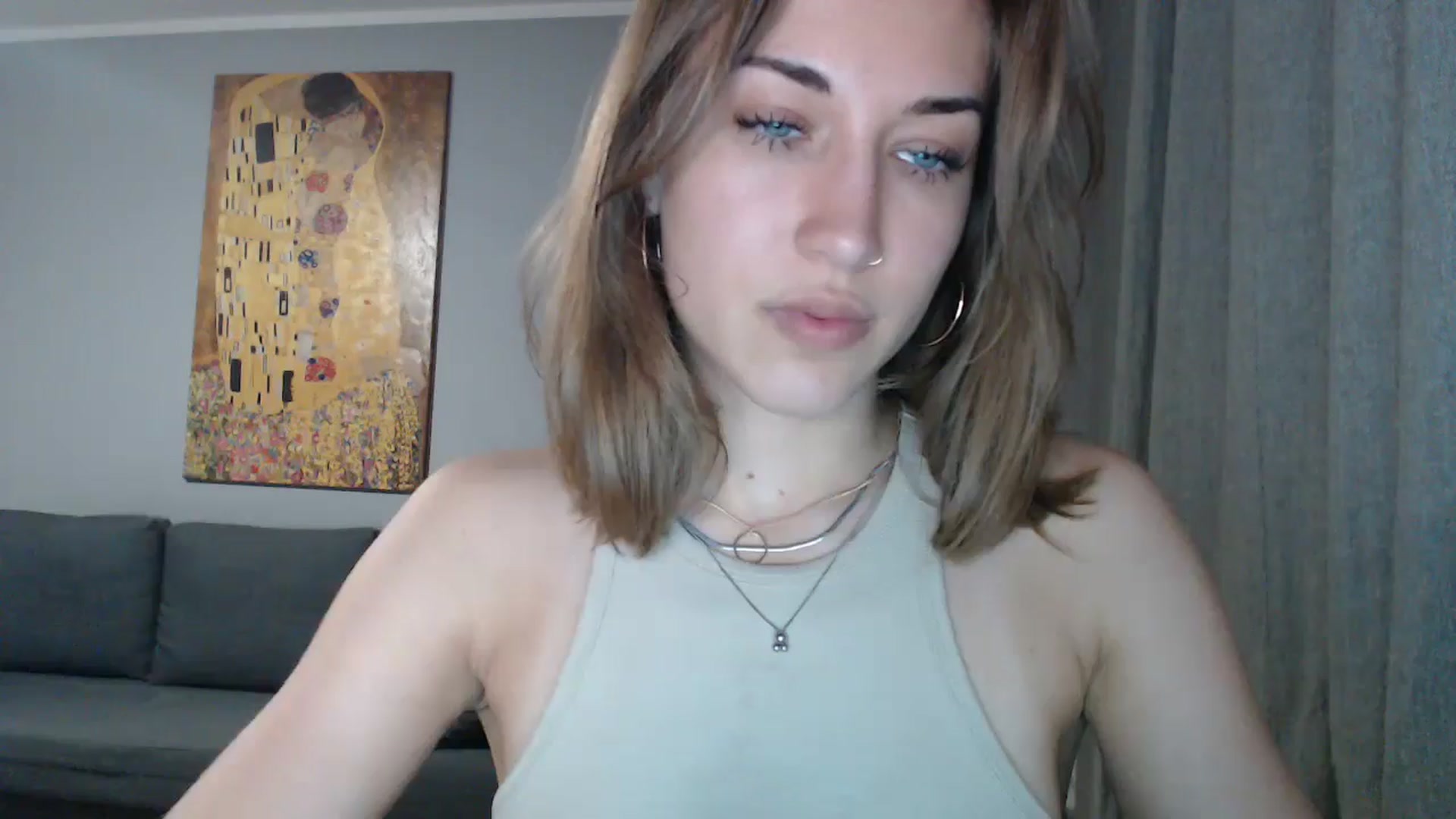 Gallery image thumbnail from GalaxyAnisia's myfreecams stream on, 07/25/2024, 20:05 image 1 of 20