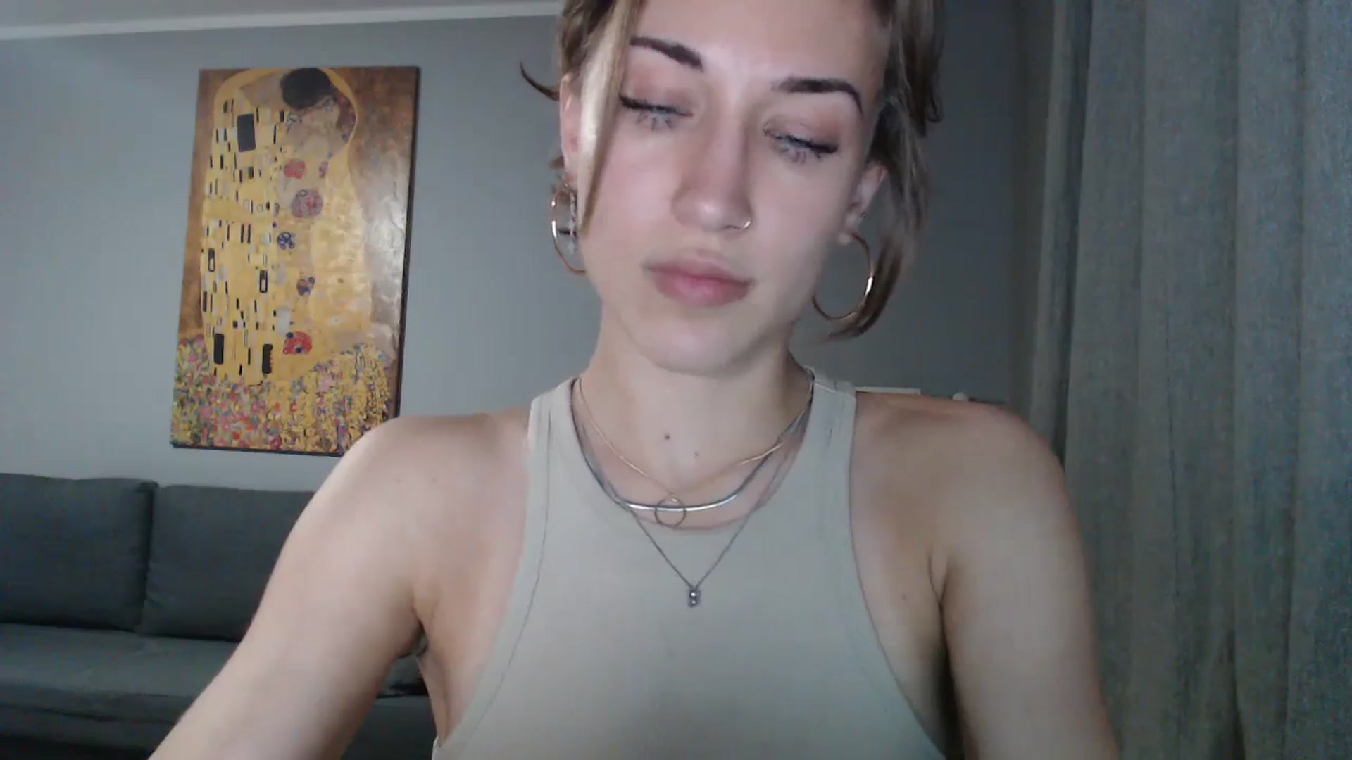 Gallery image thumbnail from GalaxyAnisia's myfreecams stream on, 07/25/2024, 20:05 image 5 of 20