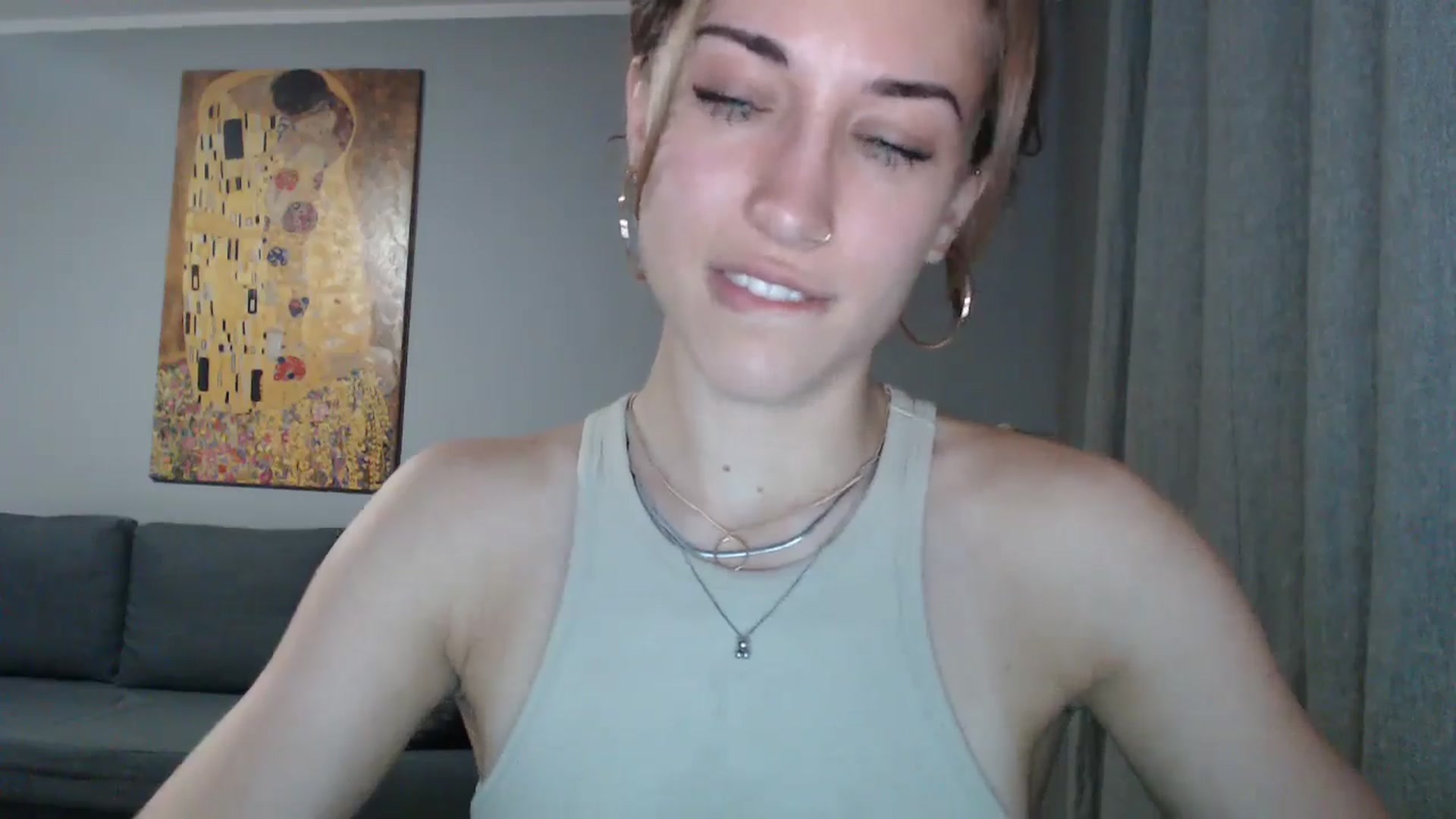 Gallery image thumbnail from GalaxyAnisia's myfreecams stream on, 07/25/2024, 20:05 image 16 of 20