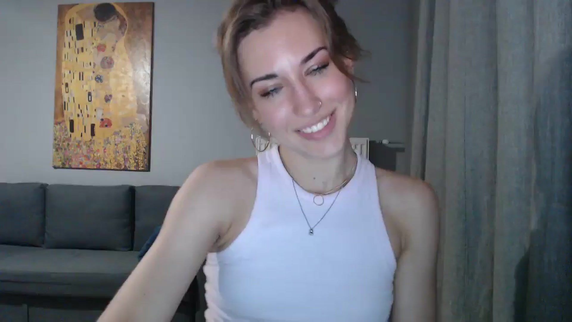 Gallery image thumbnail from GalaxyAnisia's myfreecams stream on, 07/26/2024, 24:27 image 20 of 20