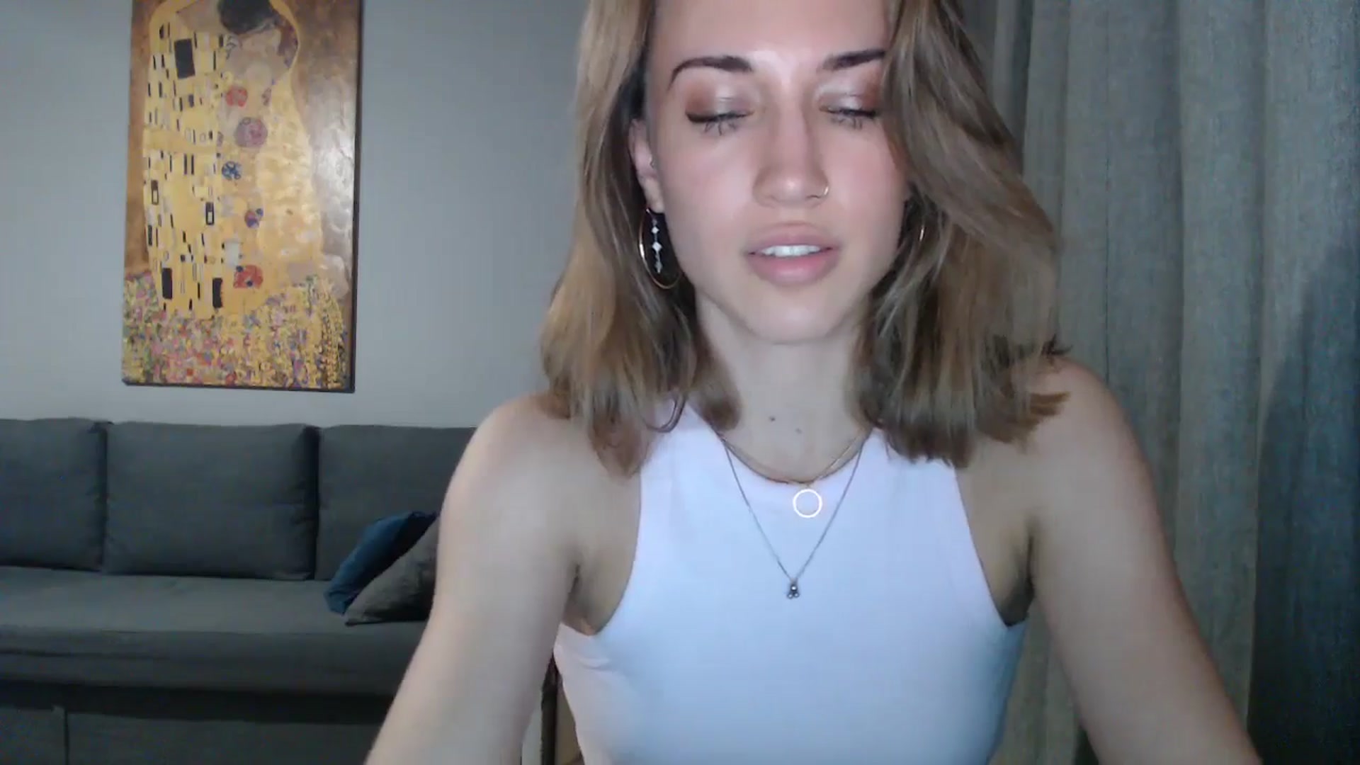 Gallery image thumbnail from GalaxyAnisia's myfreecams stream on, 07/26/2024, 24:27 image 17 of 20