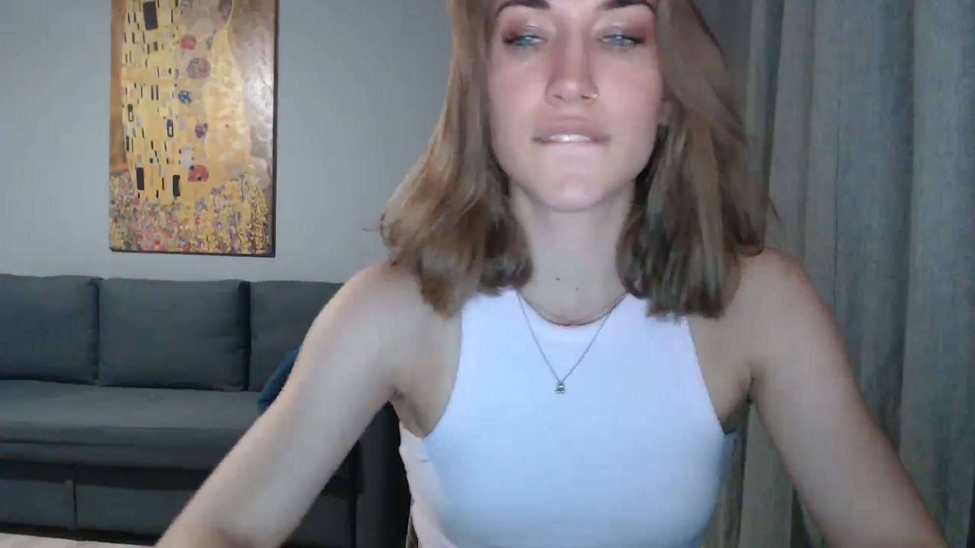 Gallery image thumbnail from GalaxyAnisia's myfreecams stream on, 07/26/2024, 24:27 image 6 of 20