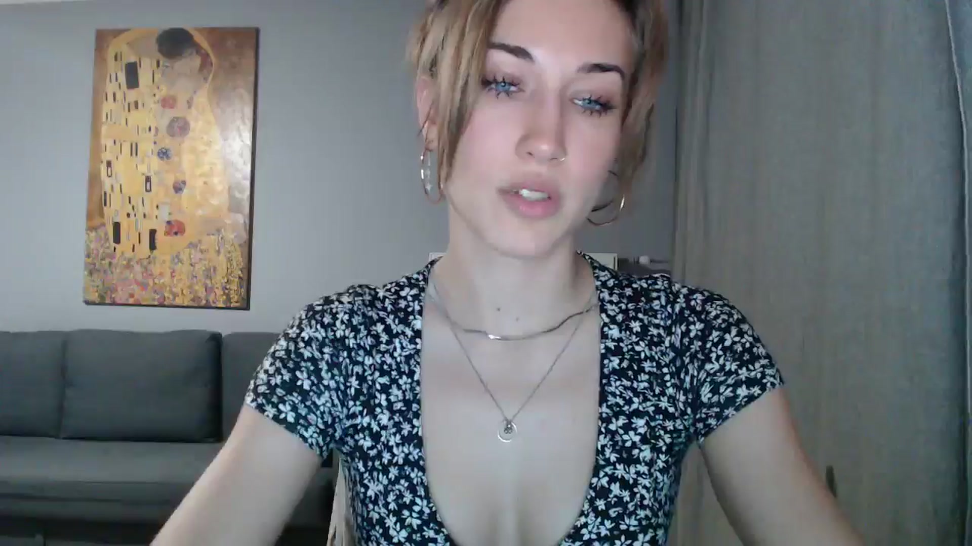 Gallery image thumbnail from GalaxyAnisia's myfreecams stream on, 07/26/2024, 19:26 image 3 of 20