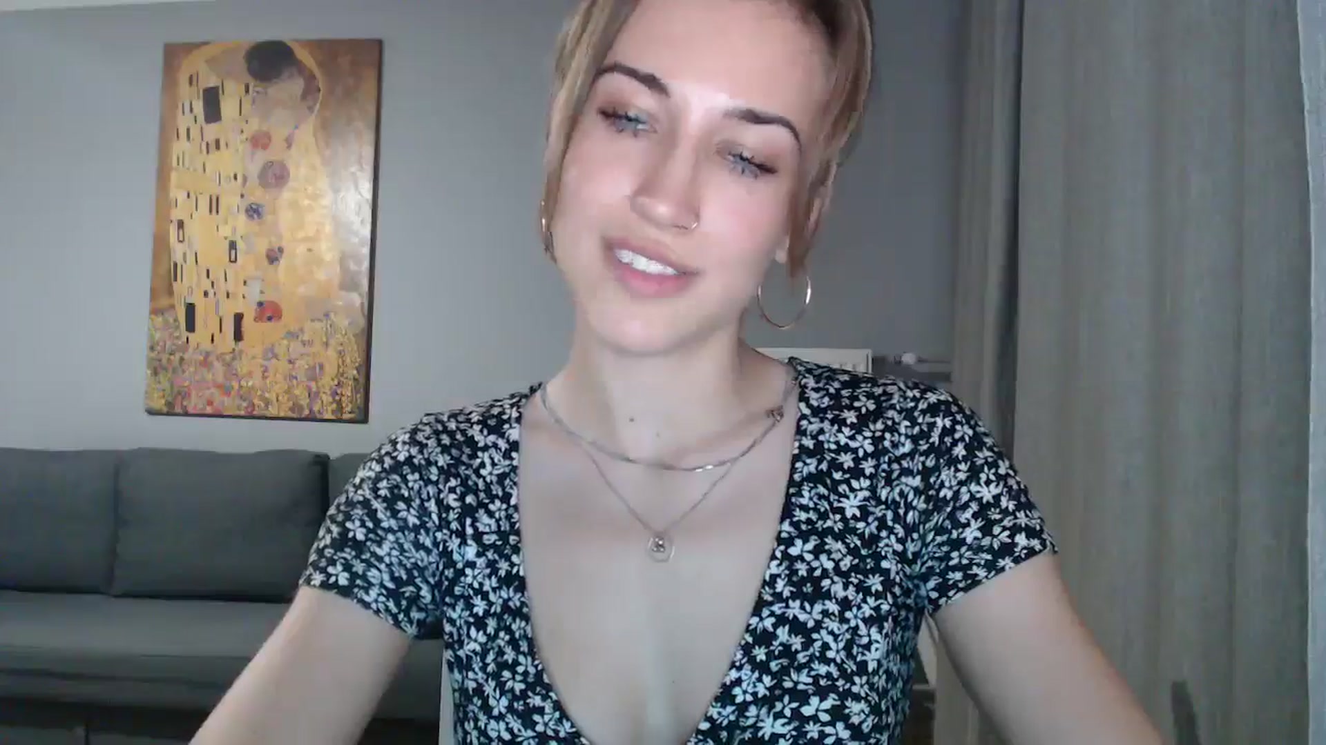 Gallery image thumbnail from GalaxyAnisia's myfreecams stream on, 07/26/2024, 23:14 image 13 of 20