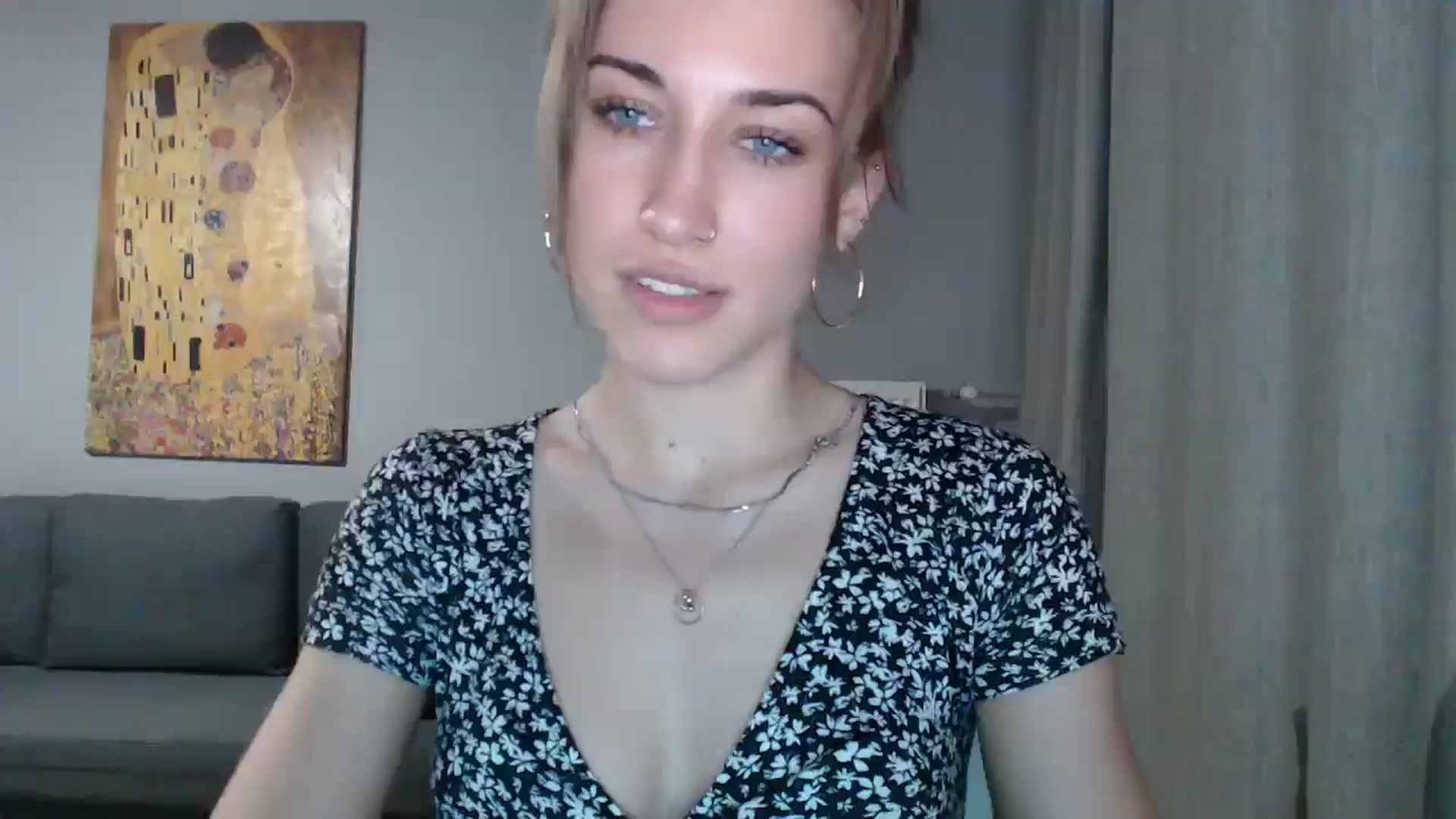 Gallery image thumbnail from GalaxyAnisia's myfreecams stream on, 07/26/2024, 23:14 image 2 of 20