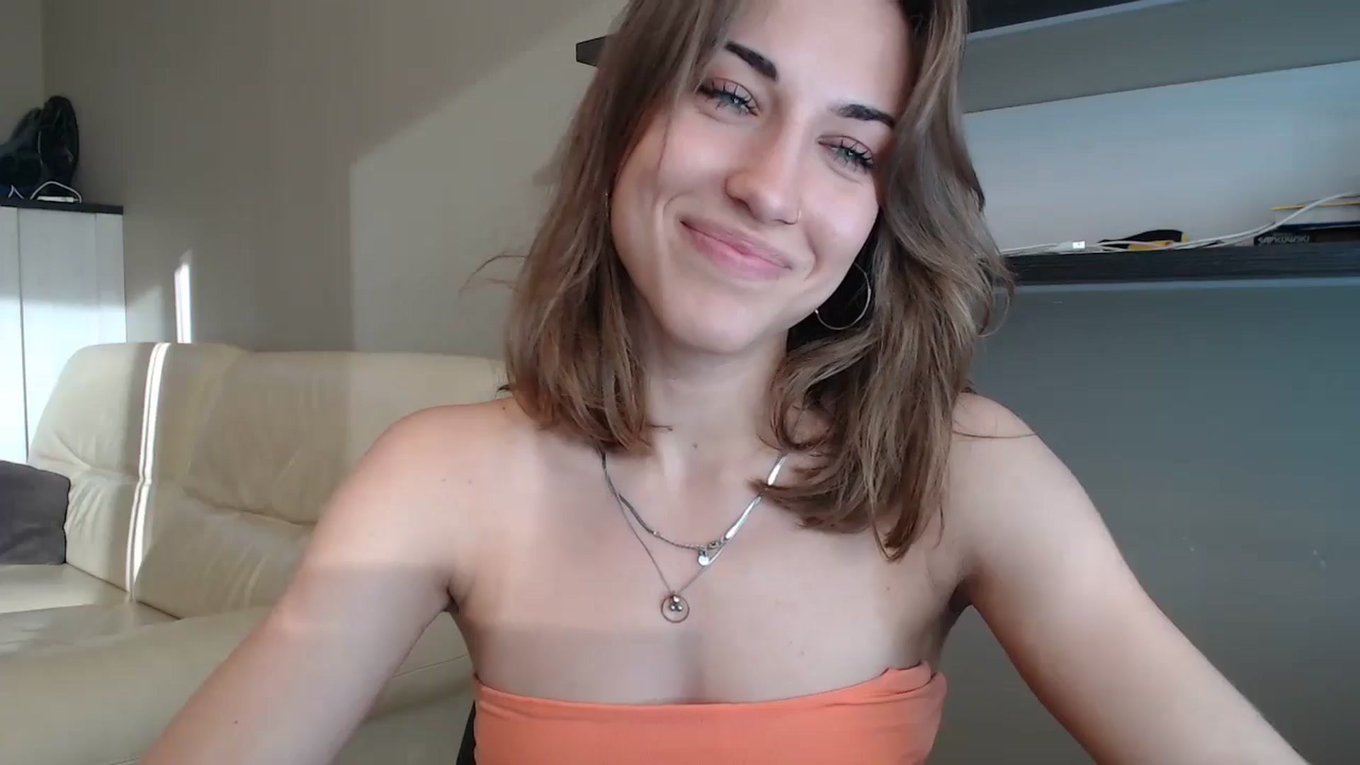 Gallery image thumbnail from GalaxyAnisia's myfreecams stream on, 08/11/2024, 16:48 image 9 of 20