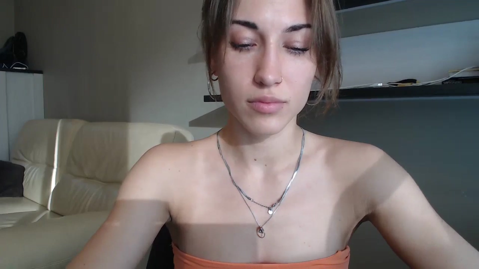 Gallery image thumbnail from GalaxyAnisia's myfreecams stream on, 08/11/2024, 16:48 image 4 of 20